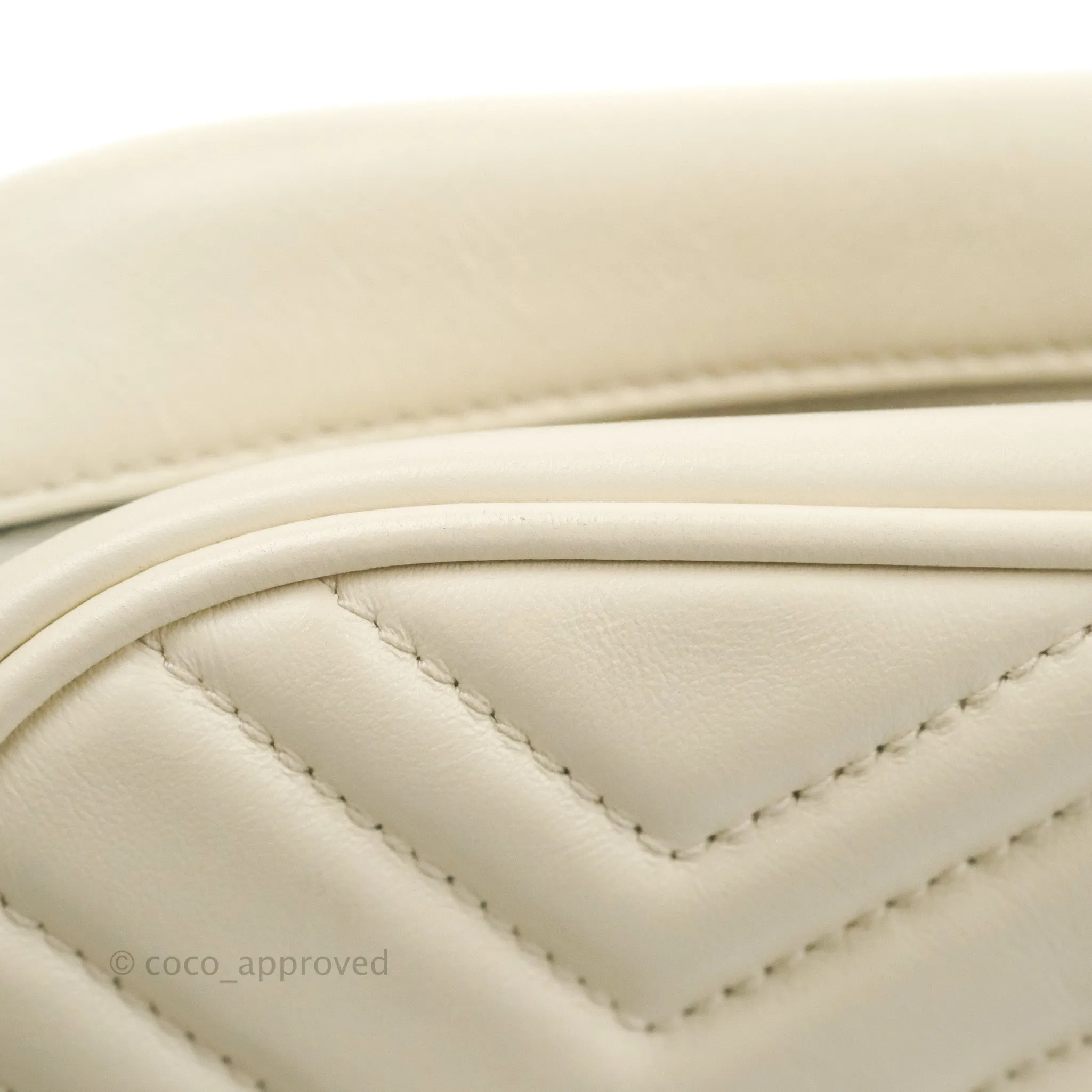 Gucci Small Matelasse GG Marmont Camera Bag White Calfskin Gold Hardware