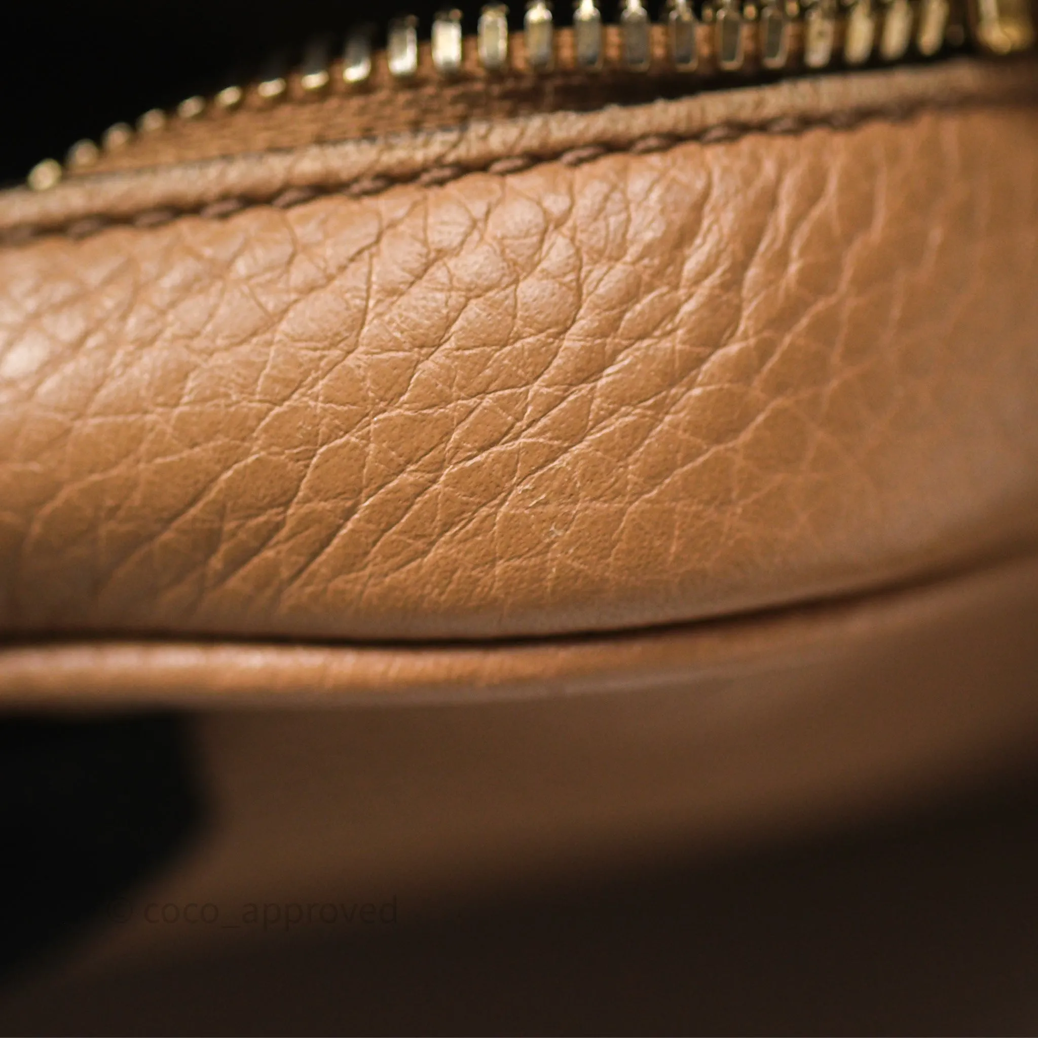 Gucci Small Soho Disco Bag Calfskin Beige