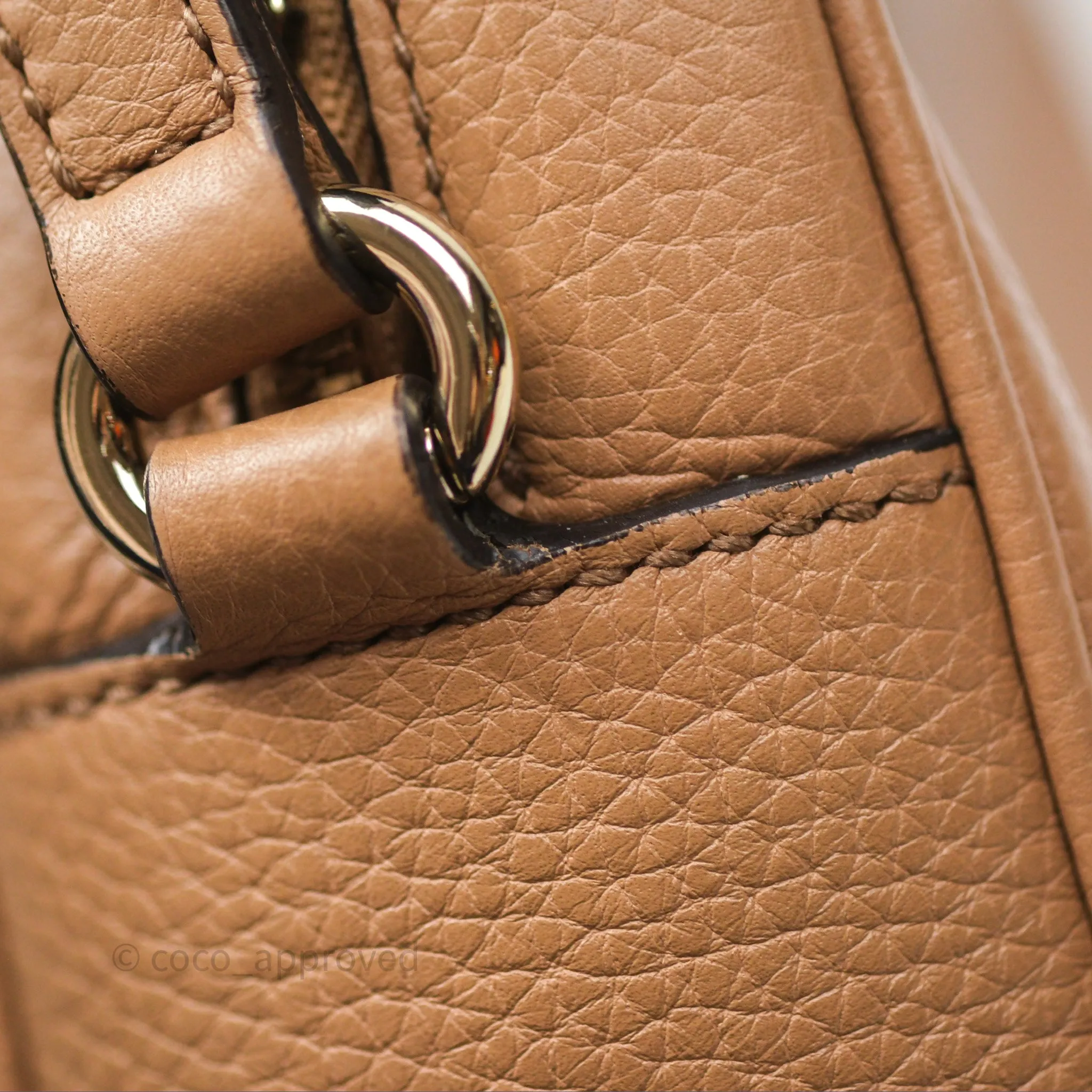 Gucci Small Soho Disco Bag Calfskin Beige