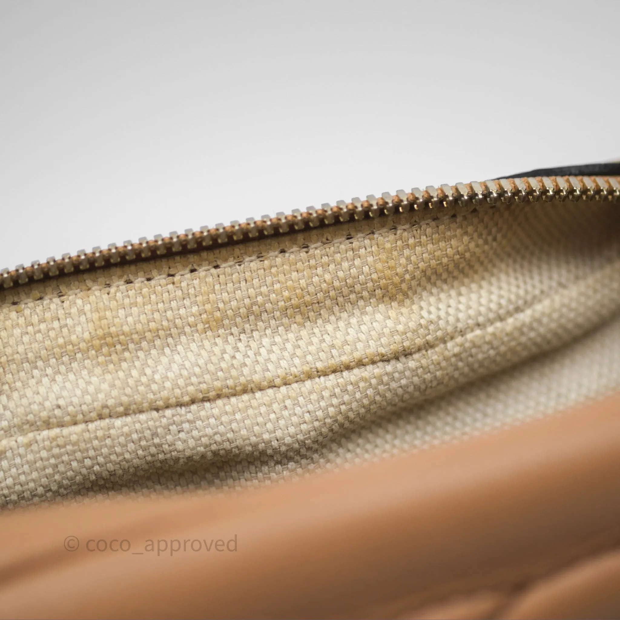 Gucci Small Soho Disco Bag Calfskin Beige