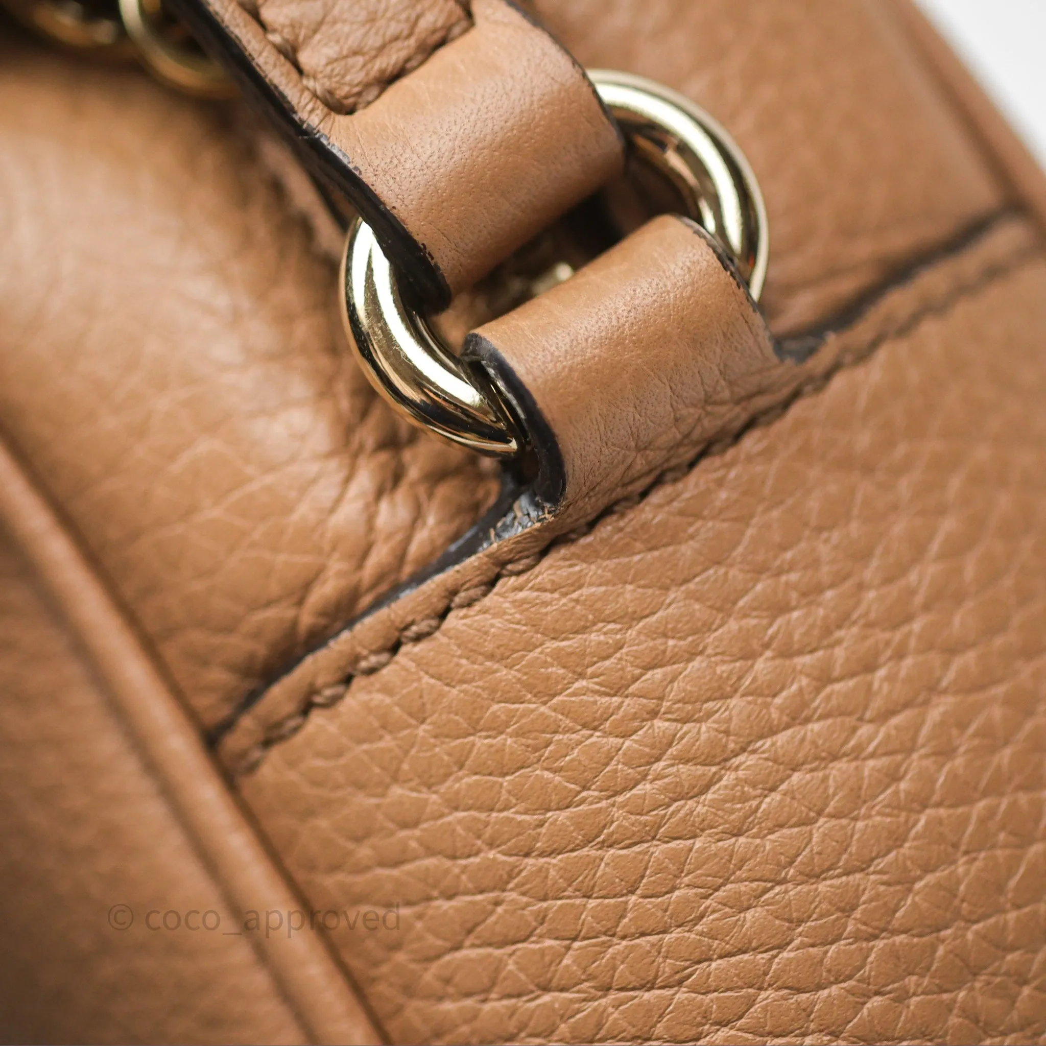 Gucci Small Soho Disco Bag Calfskin Beige