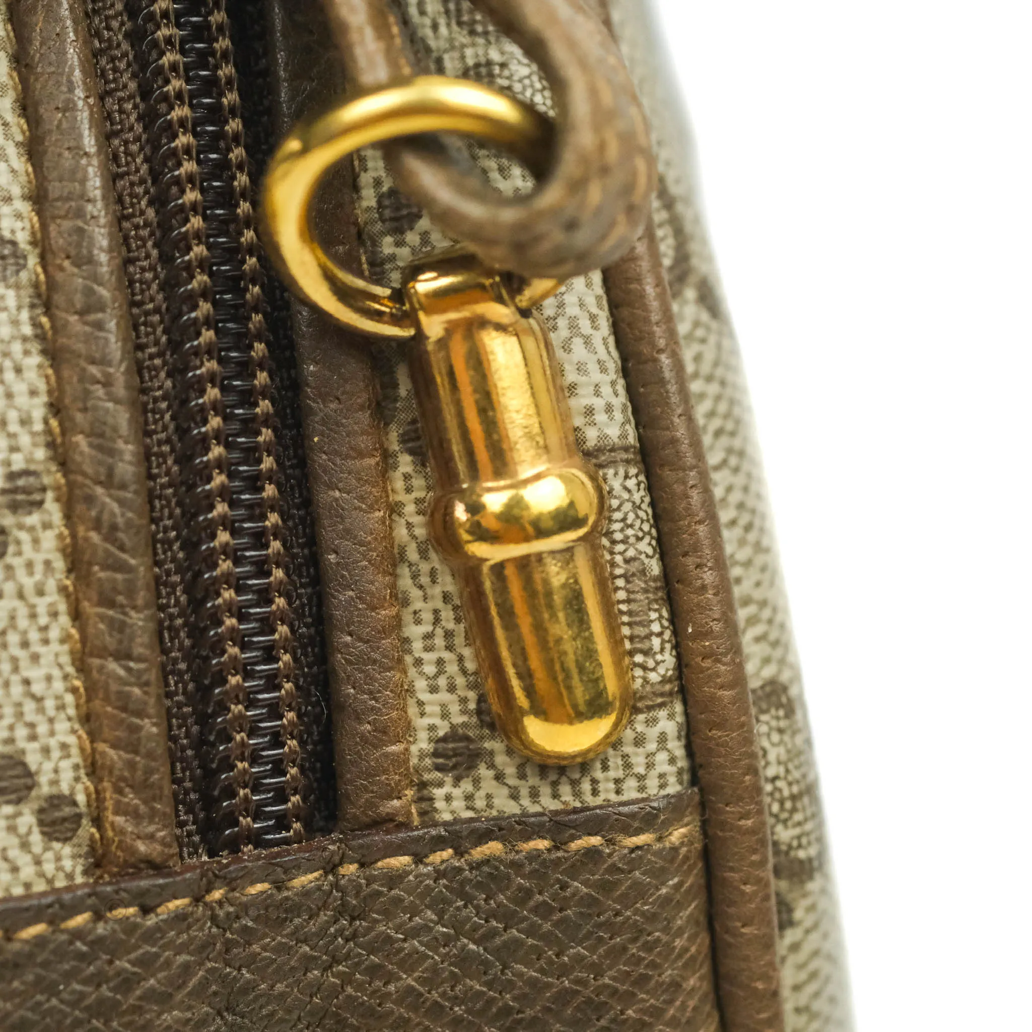 Gucci Vintage GG Monogram Canvas Round Shoulder Bag