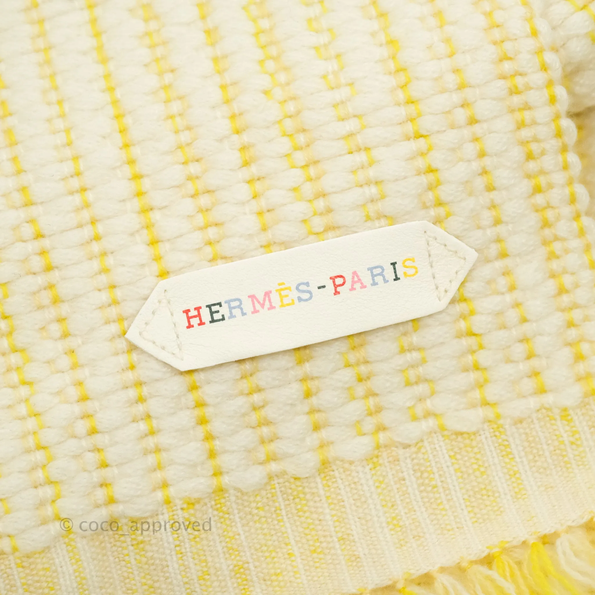 Hermes Cashmere Boutis Muffler cru / Jaune