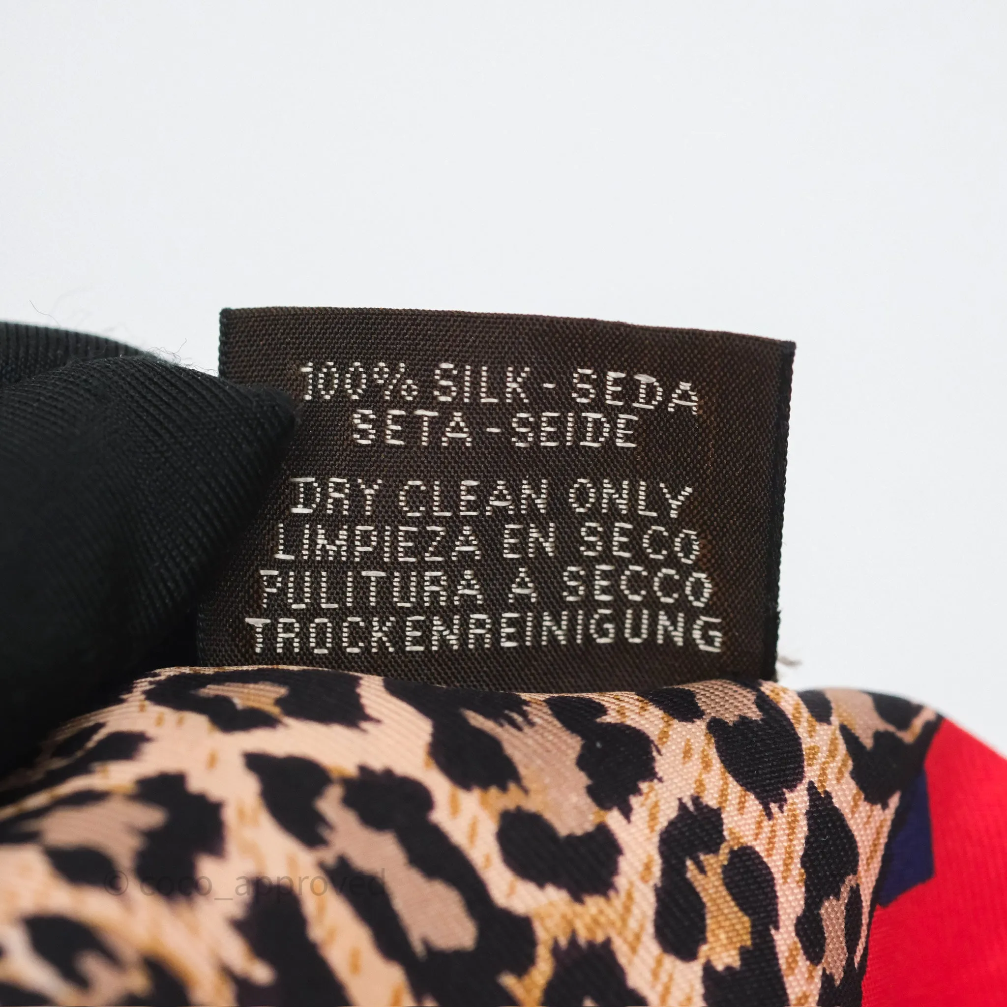Hermes Jungle Love Love Silk Twilly