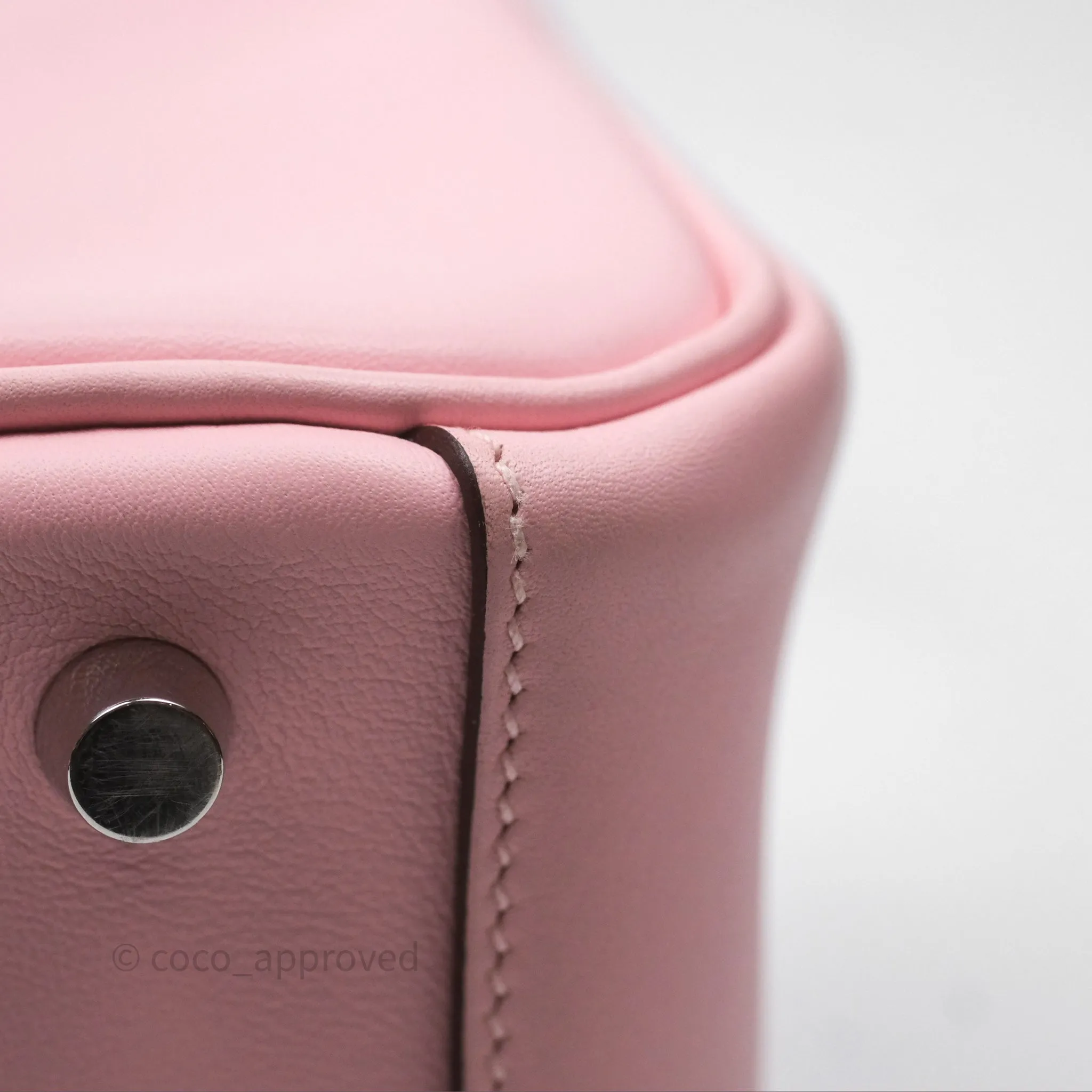 Hermes Lindy 26 Rose Sakura Pink 3Q Swift Palladium Hardware