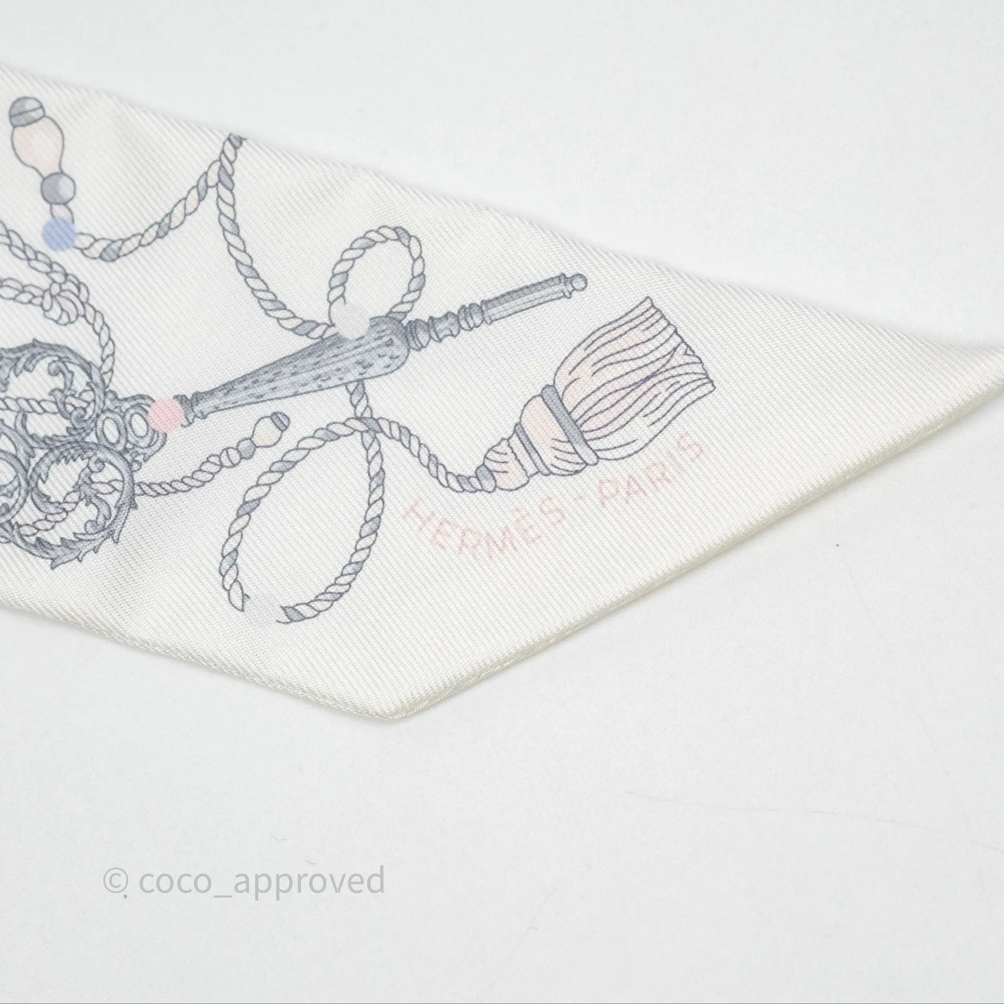 Hermes Silk Les Cles A Pois Twilly