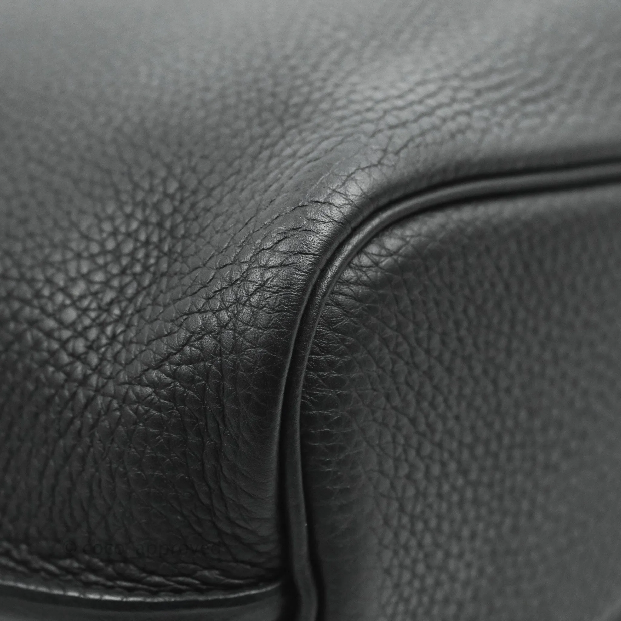 Hermes Togo So Kelly 22 Black Gold Hardware