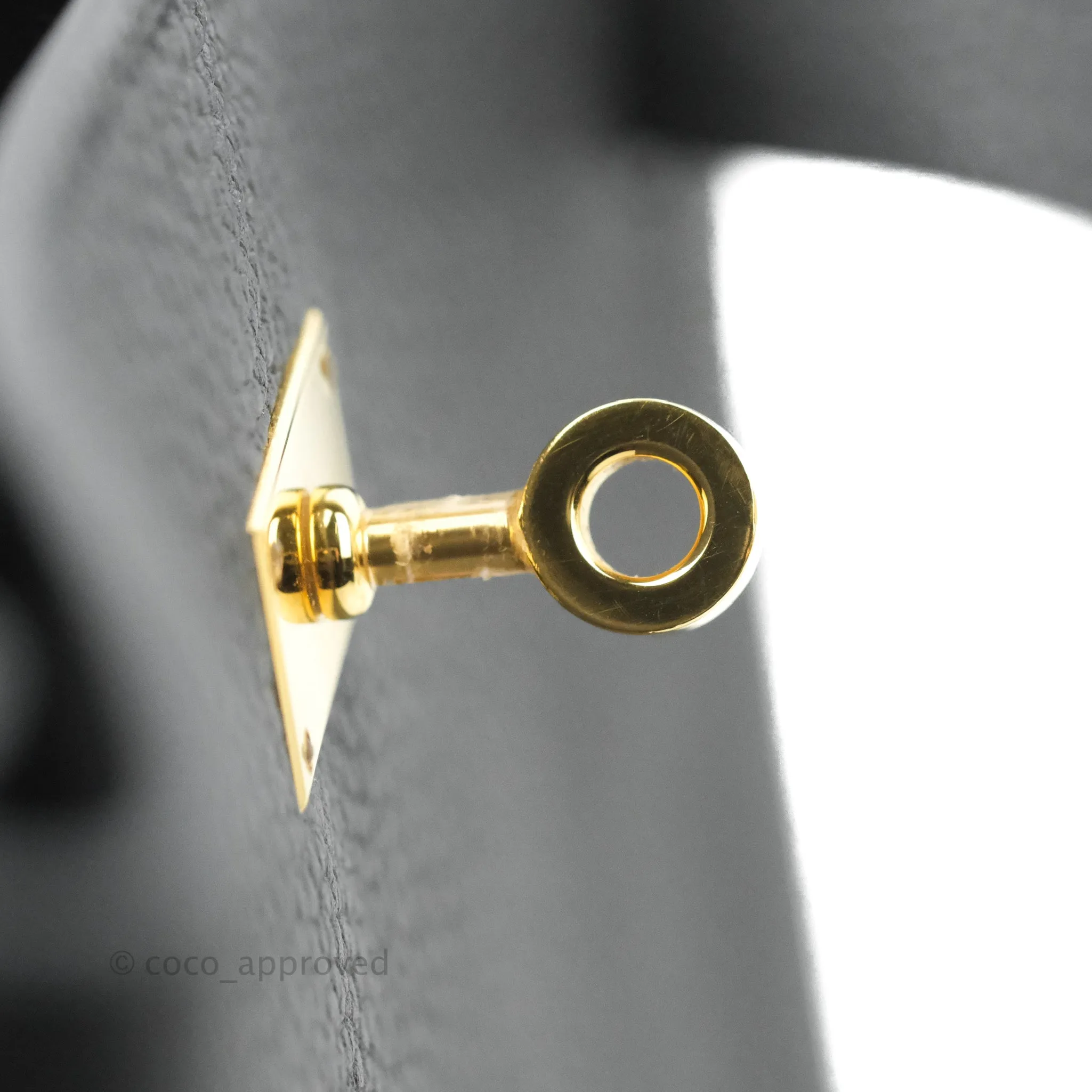 Hermes Togo So Kelly 22 Black Gold Hardware
