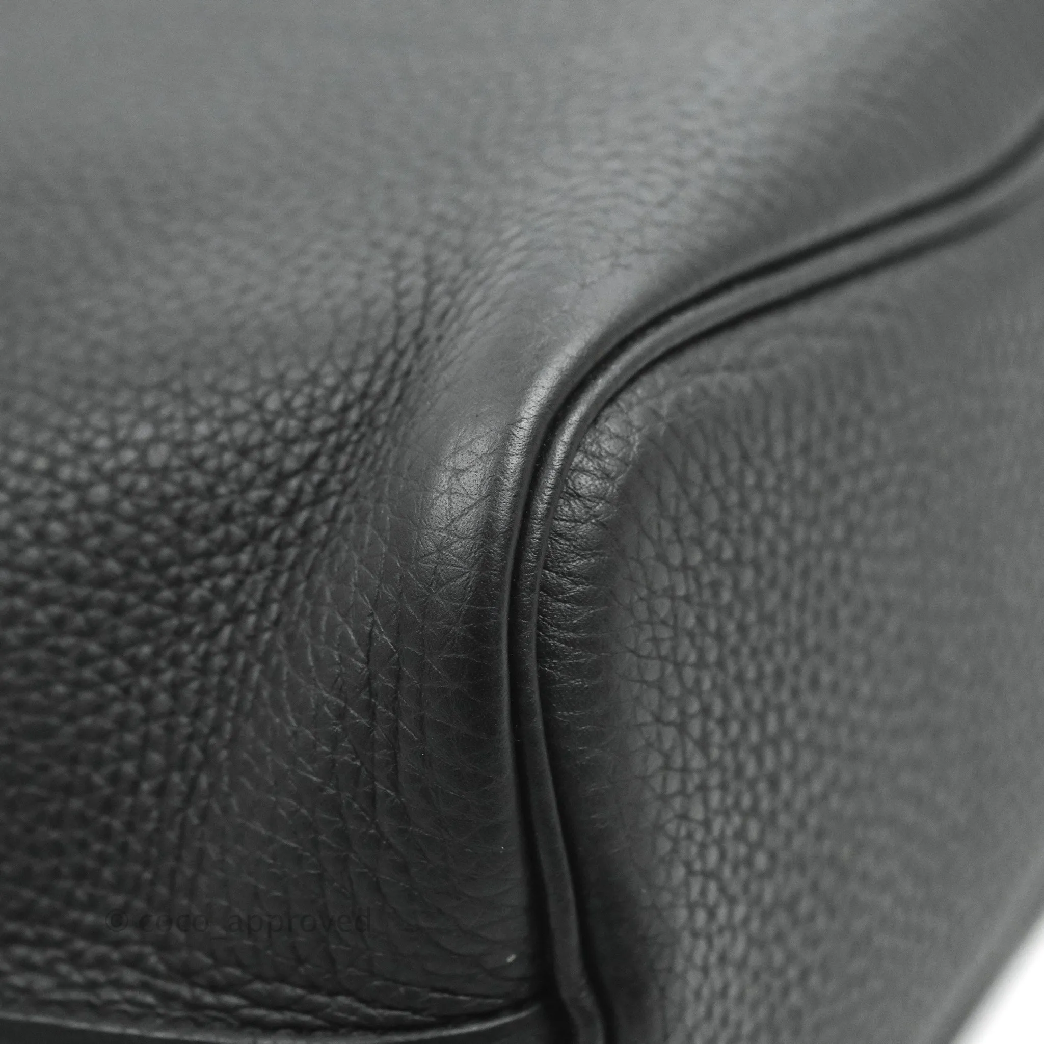 Hermes Togo So Kelly 22 Black Gold Hardware