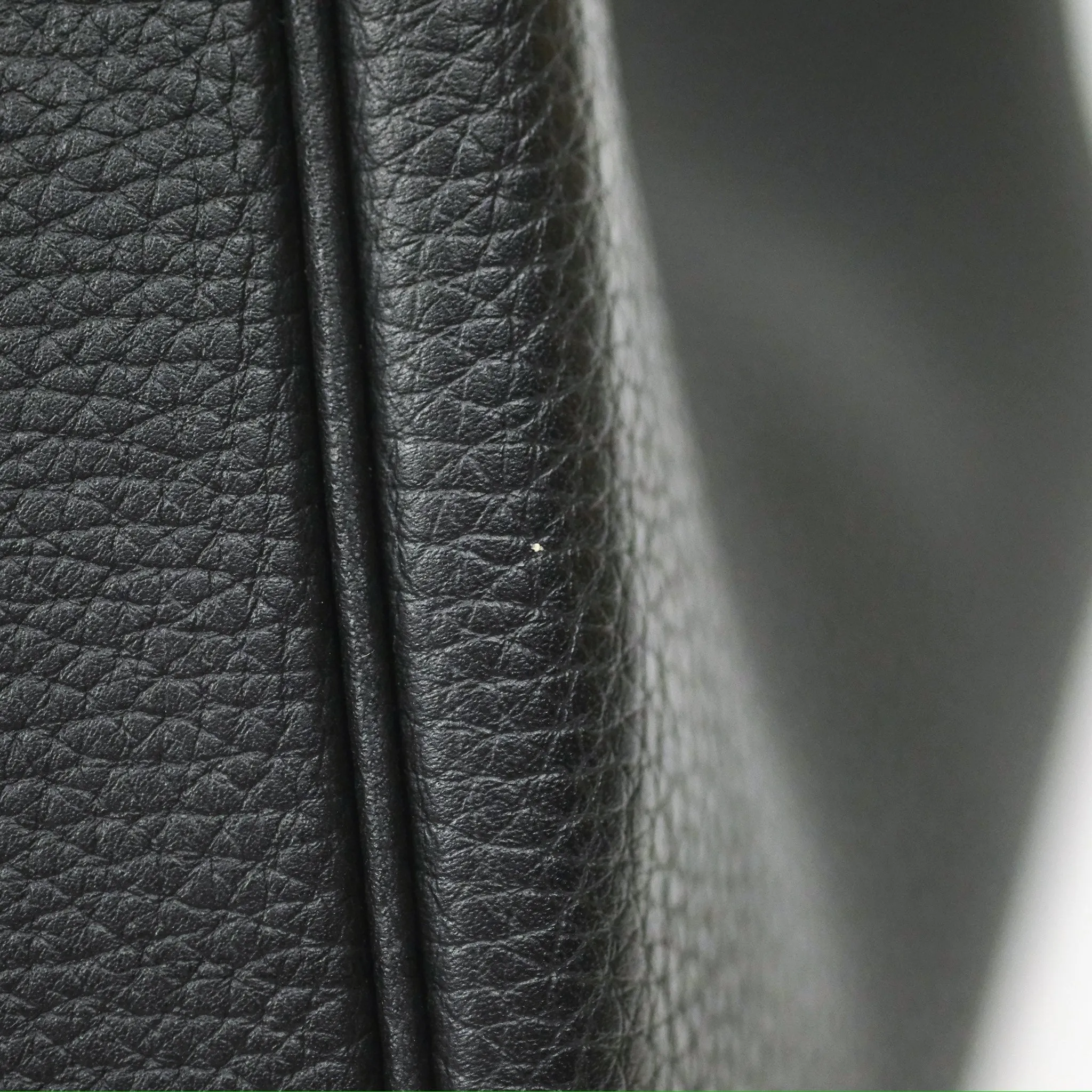 Herms Picotin 22 Black Noir 89 Clemence Palladium Hardware