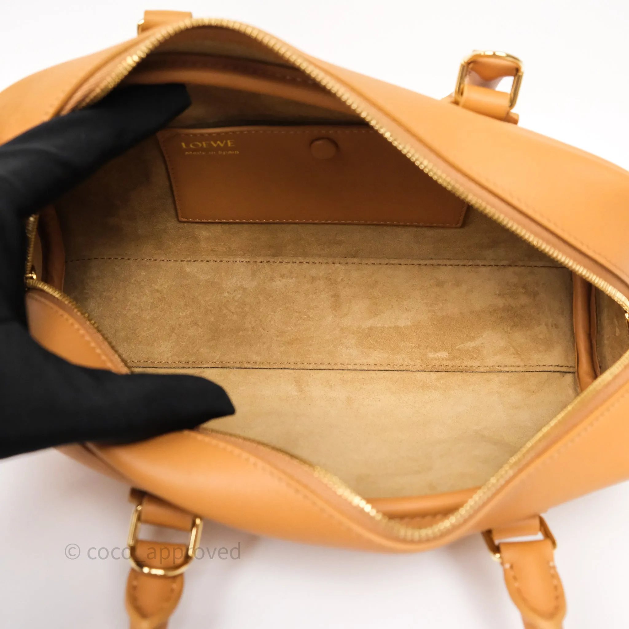 Loewe Amazona 23 Cropped Bag Warm Desert Nappa Calfskin