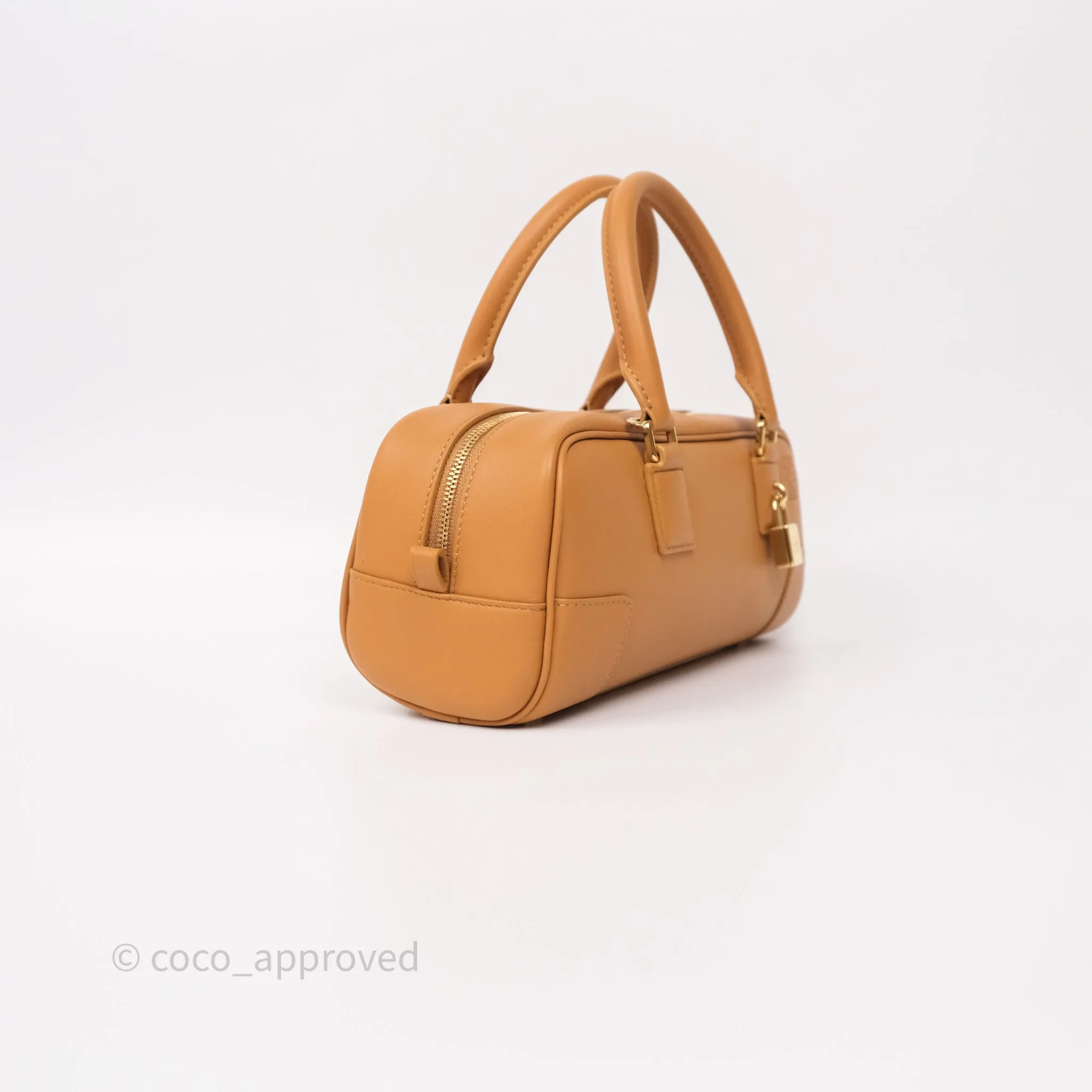 Loewe Amazona 23 Cropped Bag Warm Desert Nappa Calfskin