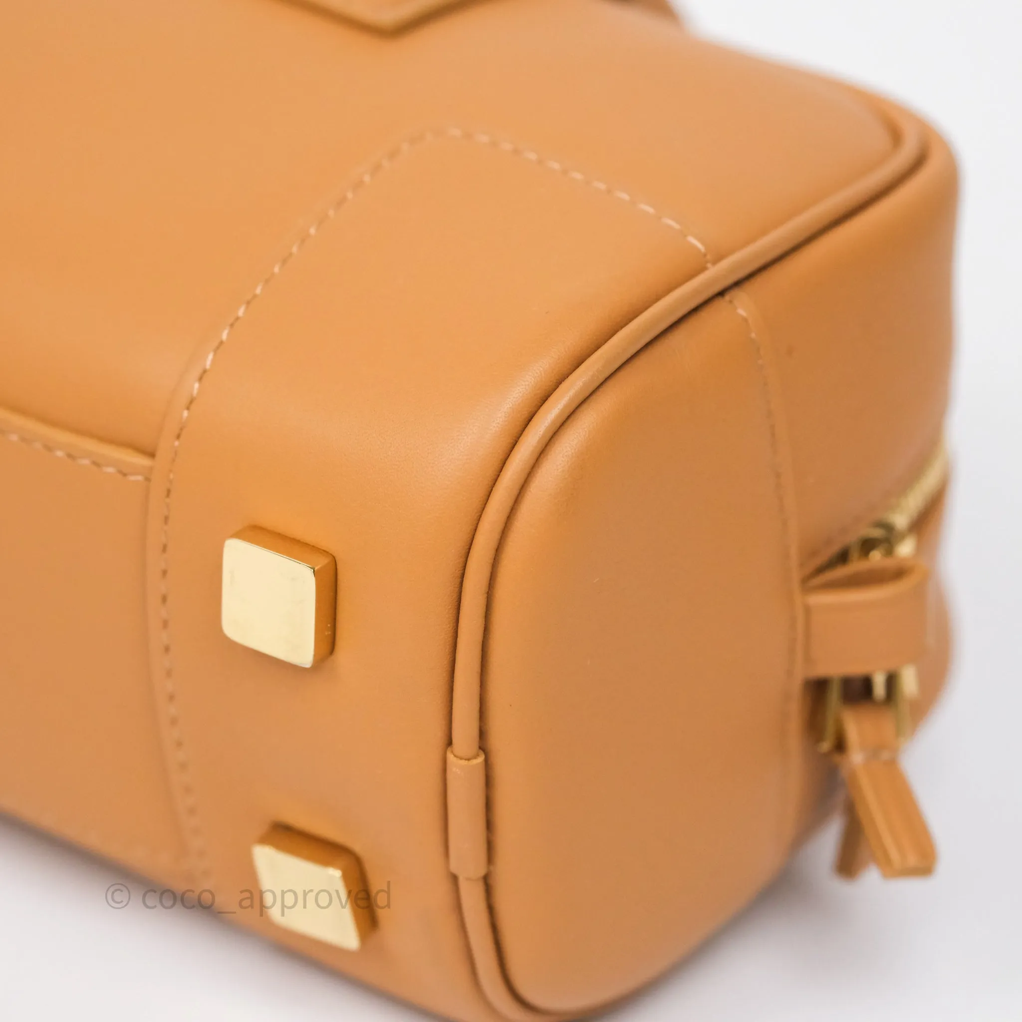 Loewe Amazona 23 Cropped Bag Warm Desert Nappa Calfskin