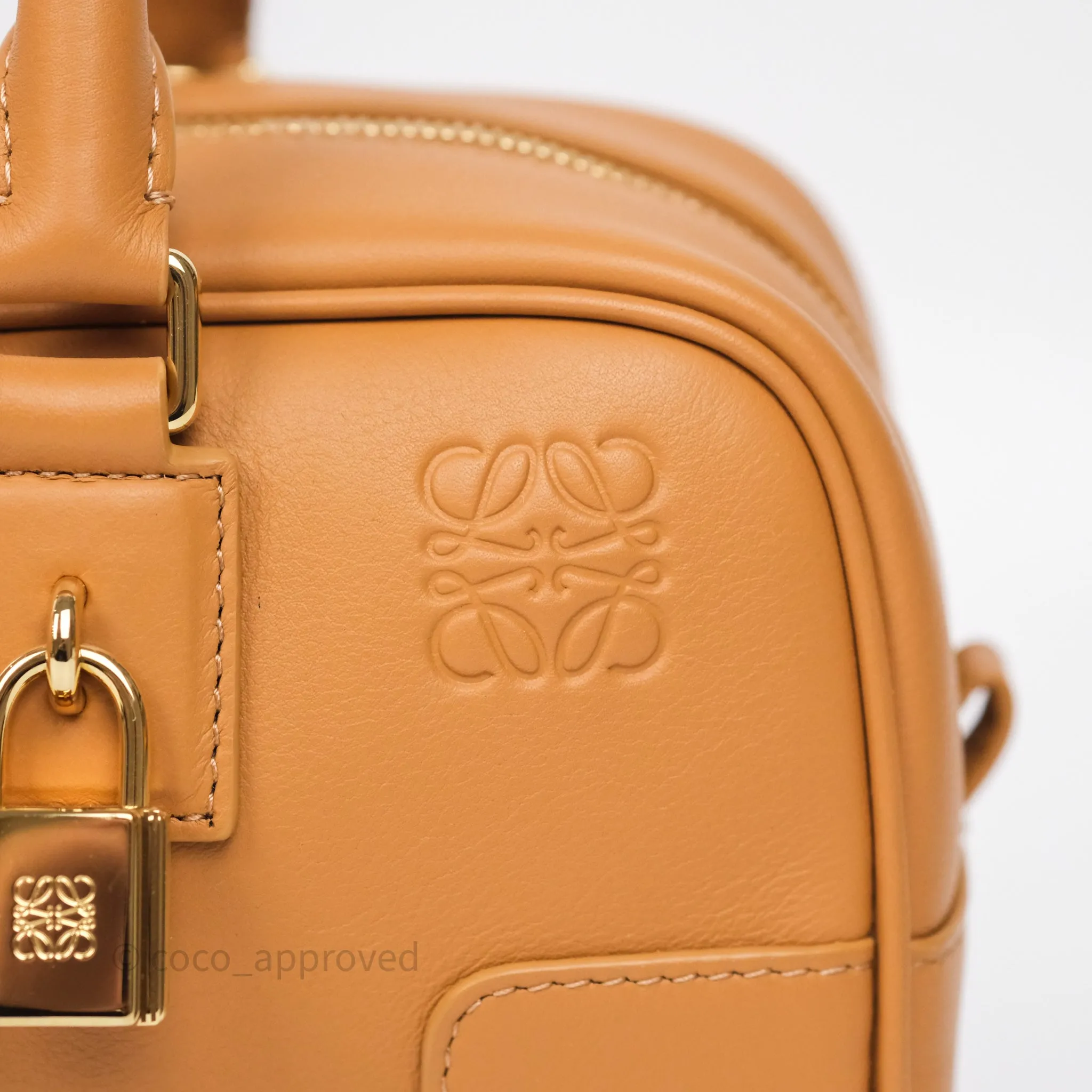 Loewe Amazona 23 Cropped Bag Warm Desert Nappa Calfskin