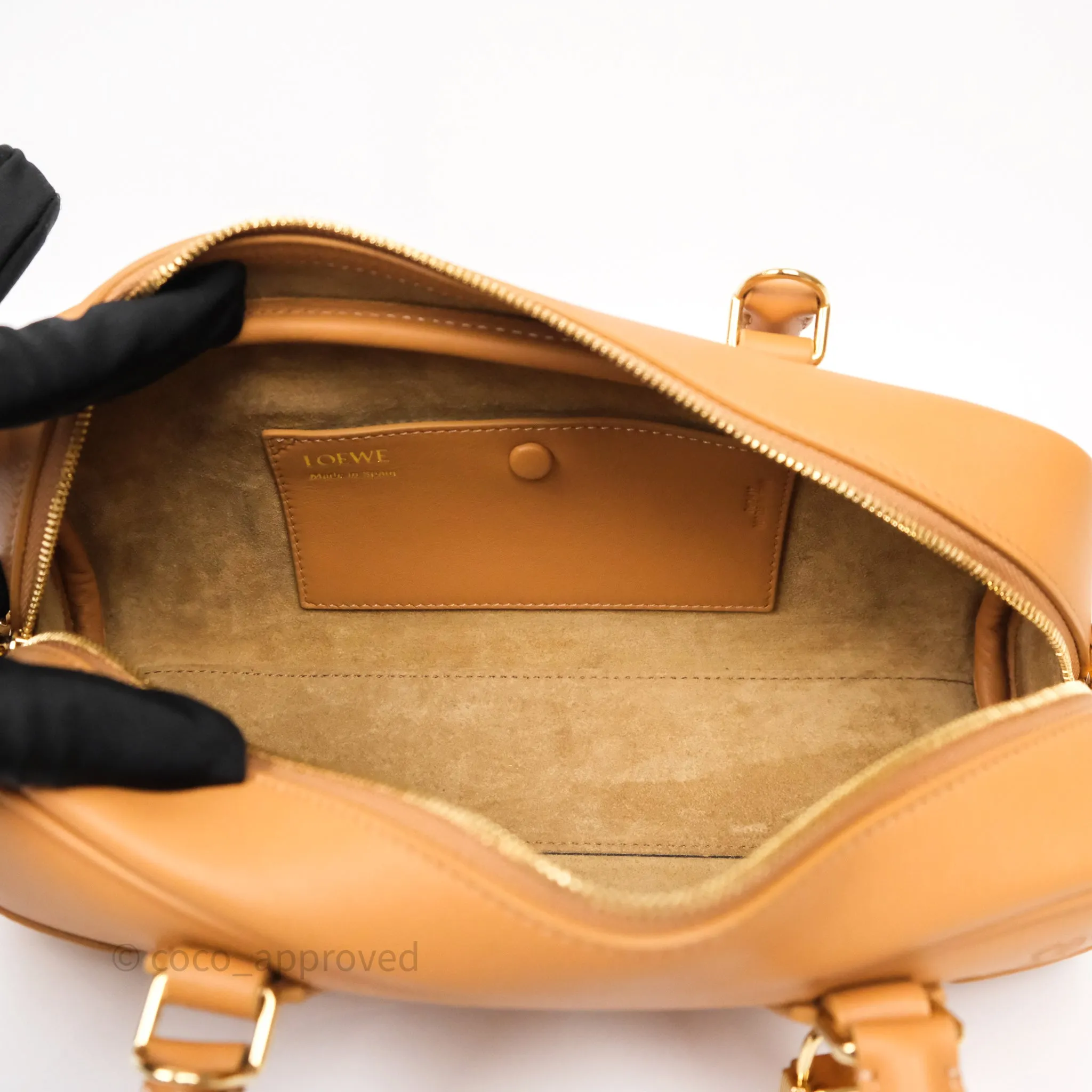 Loewe Amazona 23 Cropped Bag Warm Desert Nappa Calfskin