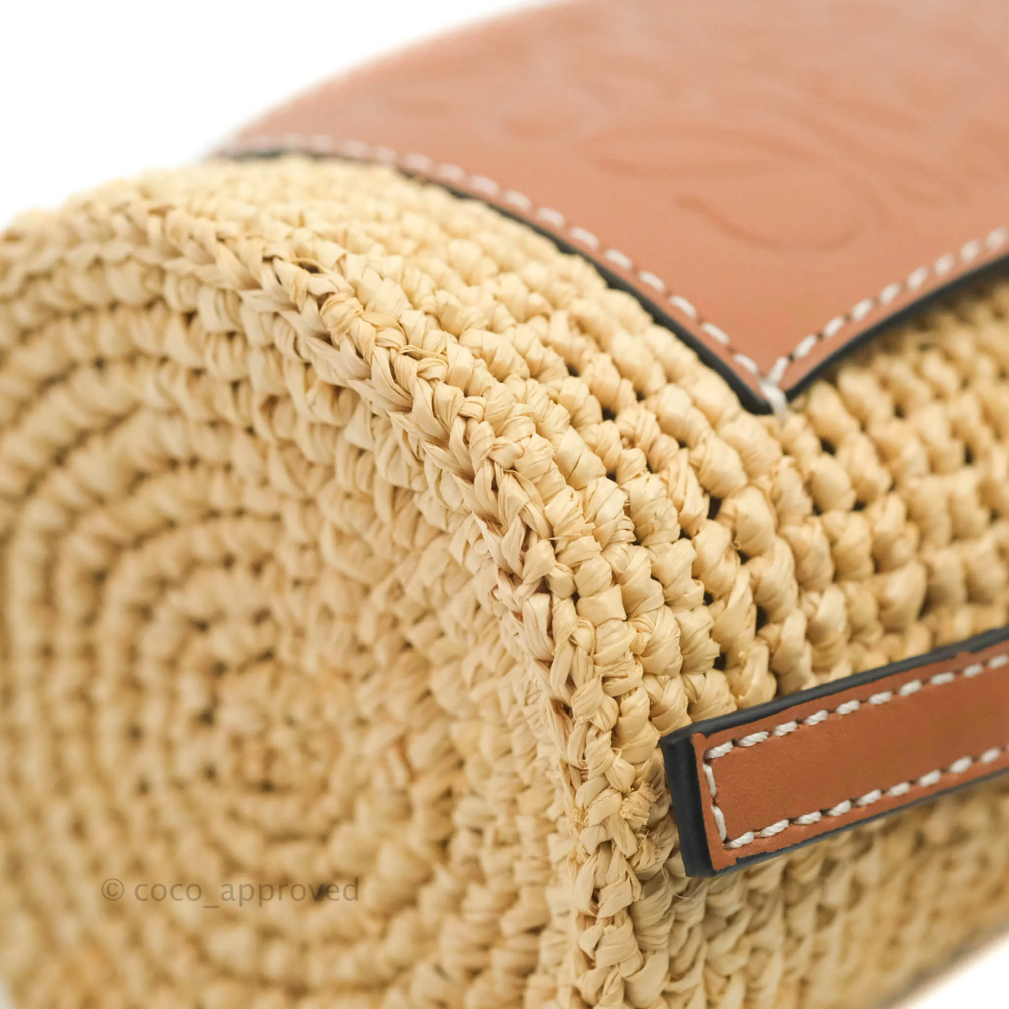Loewe Cylinder Pocket In Raffia and Calfskin Natural/Tan