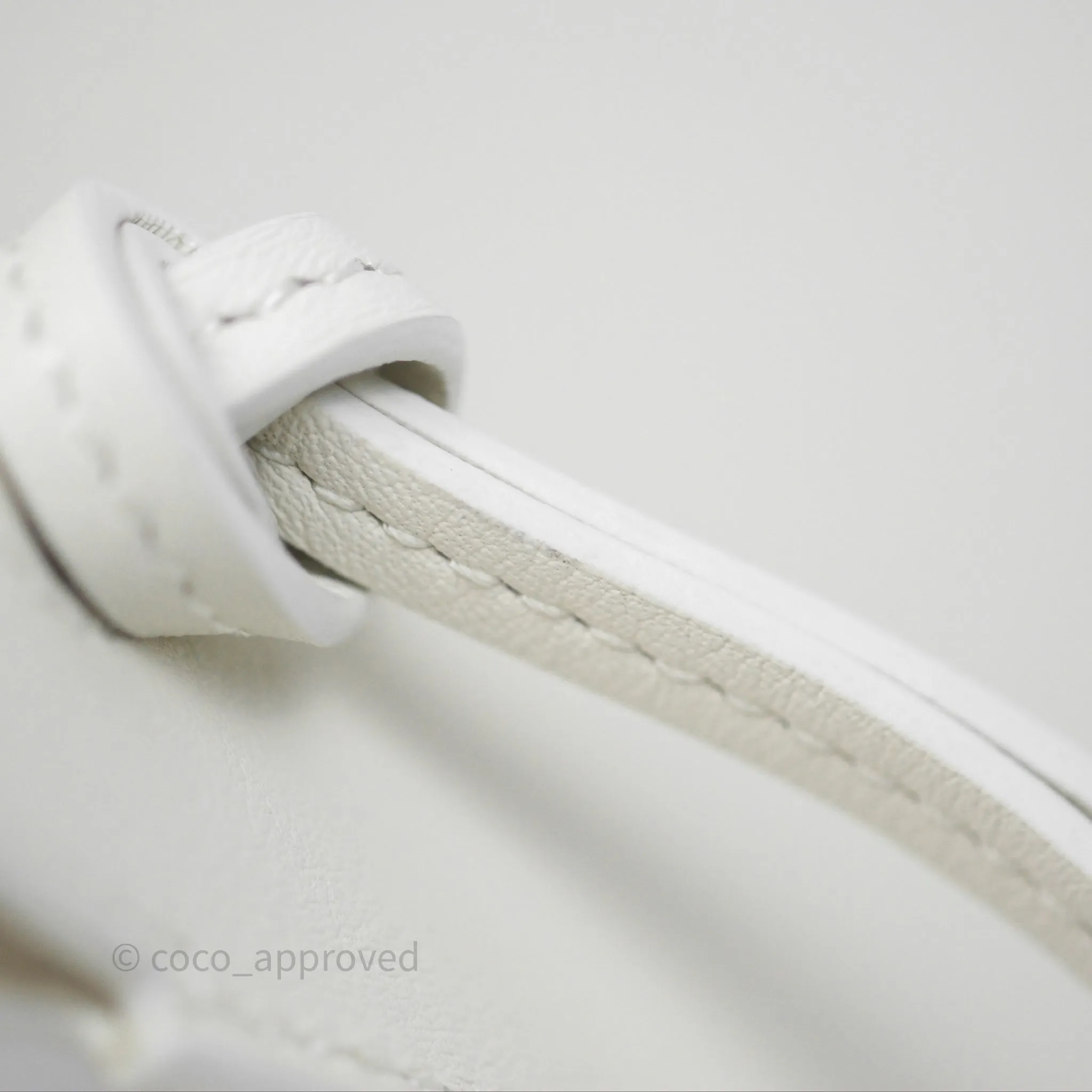 Loewe Dice Pocket in Classic Calfskin White