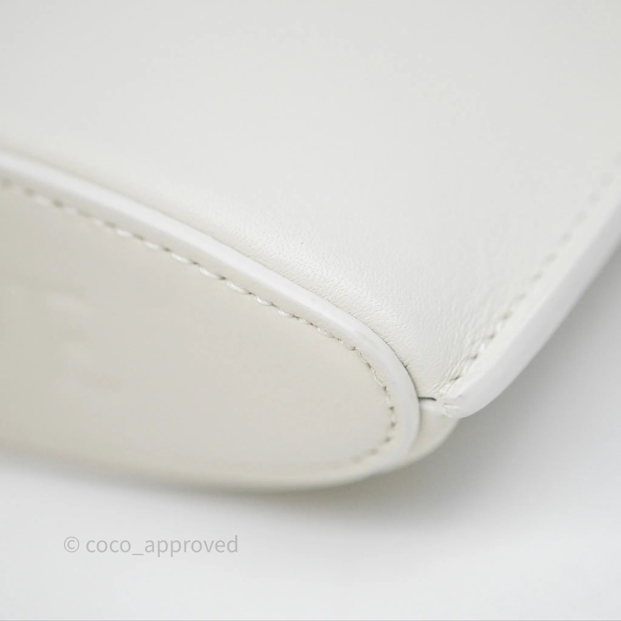 Loewe Dice Pocket in Classic Calfskin White