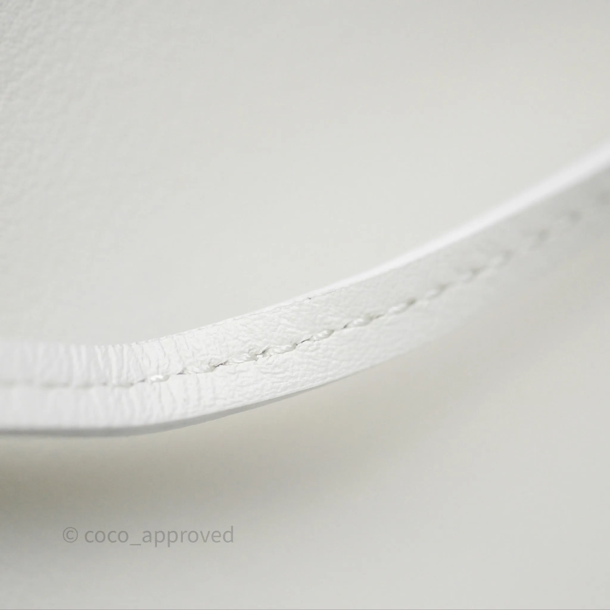 Loewe Dice Pocket in Classic Calfskin White