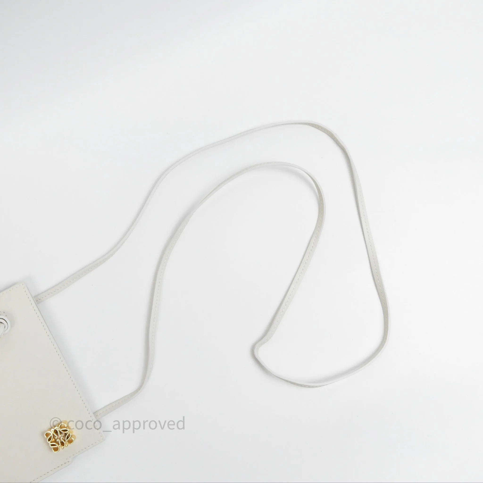Loewe Dice Pocket in Classic Calfskin White