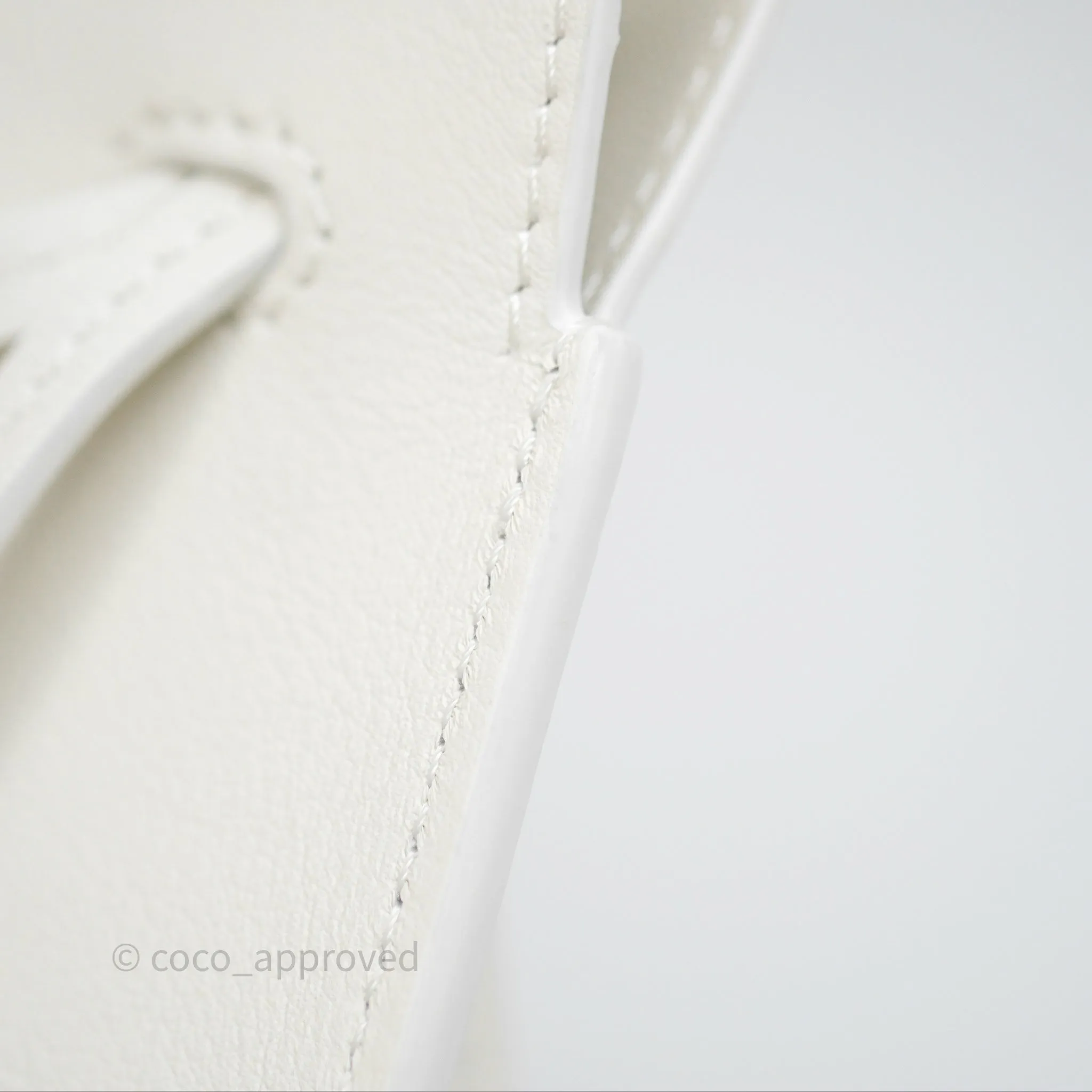 Loewe Dice Pocket in Classic Calfskin White