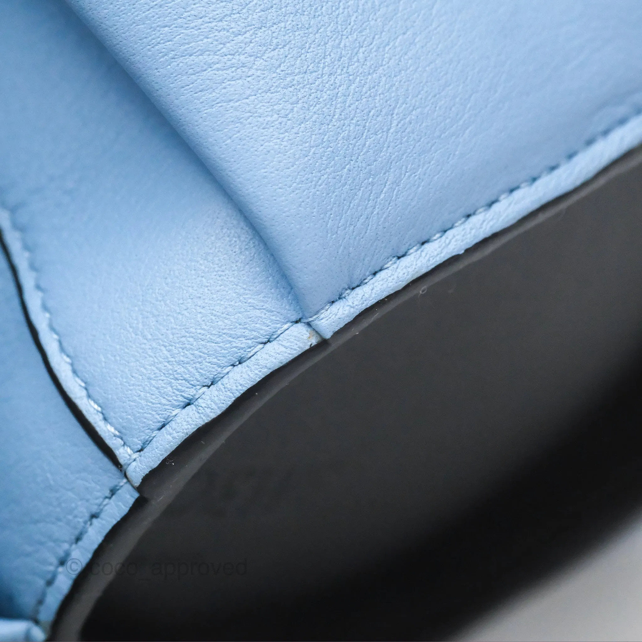 Loewe Elephant Bag In Classic Calfskin Blue
