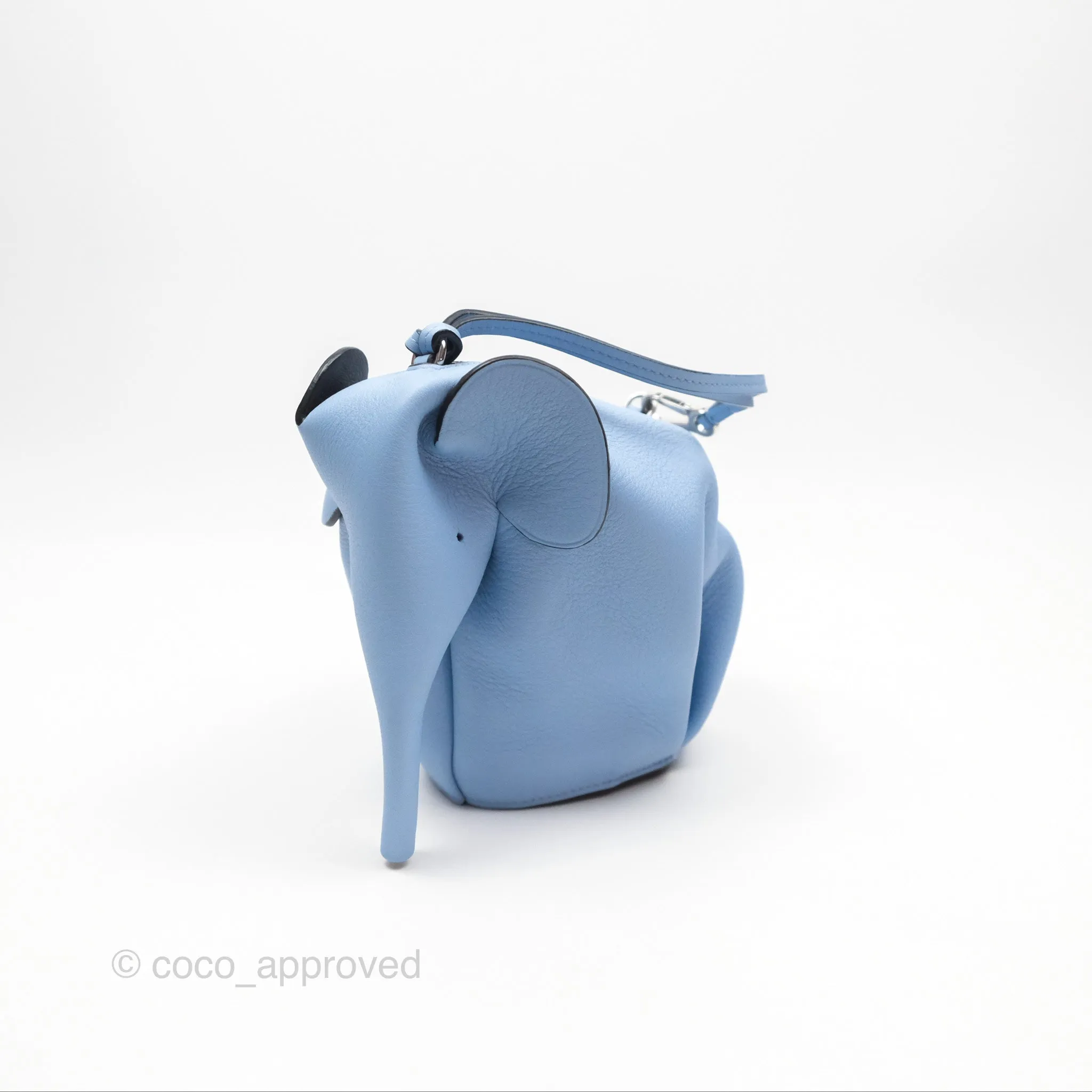 Loewe Elephant Bag In Classic Calfskin Blue