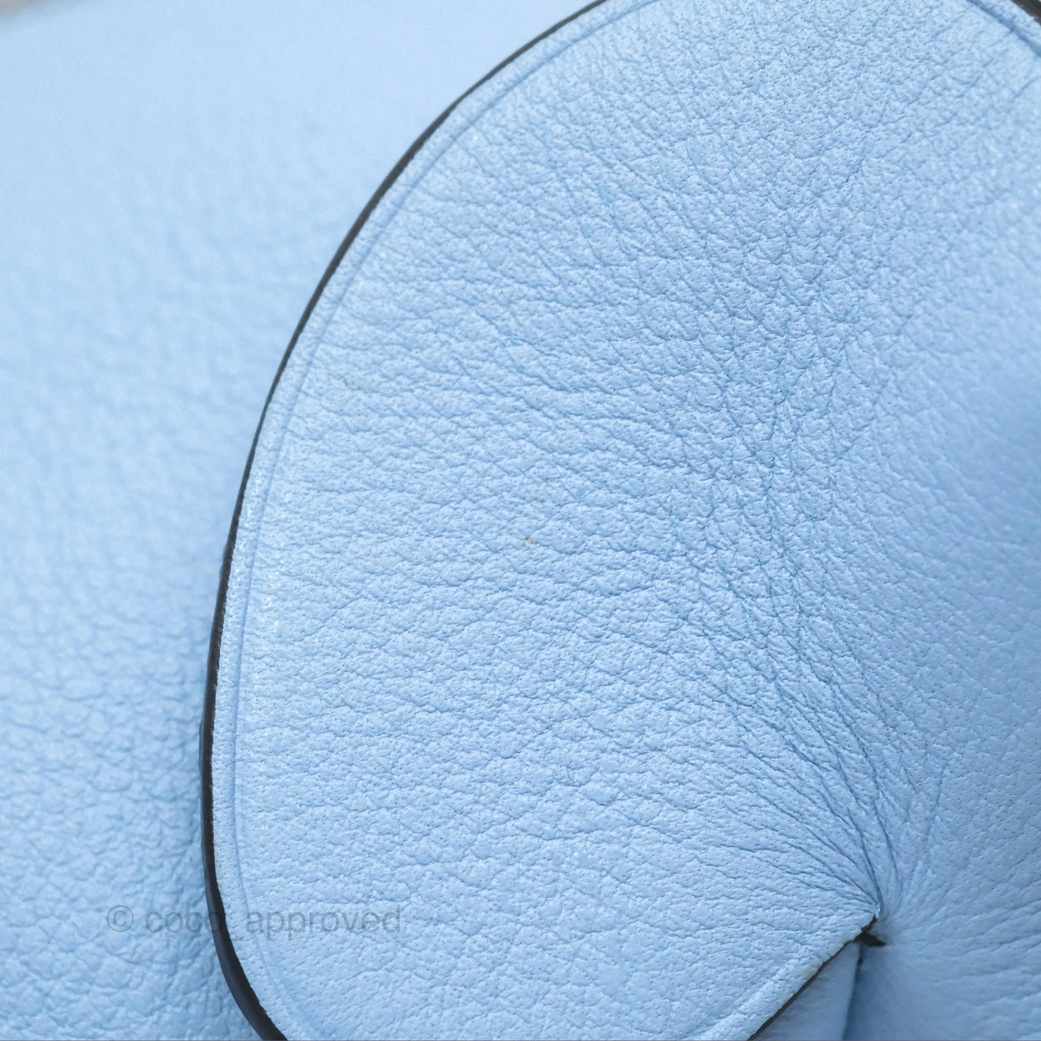 Loewe Elephant Bag In Classic Calfskin Blue