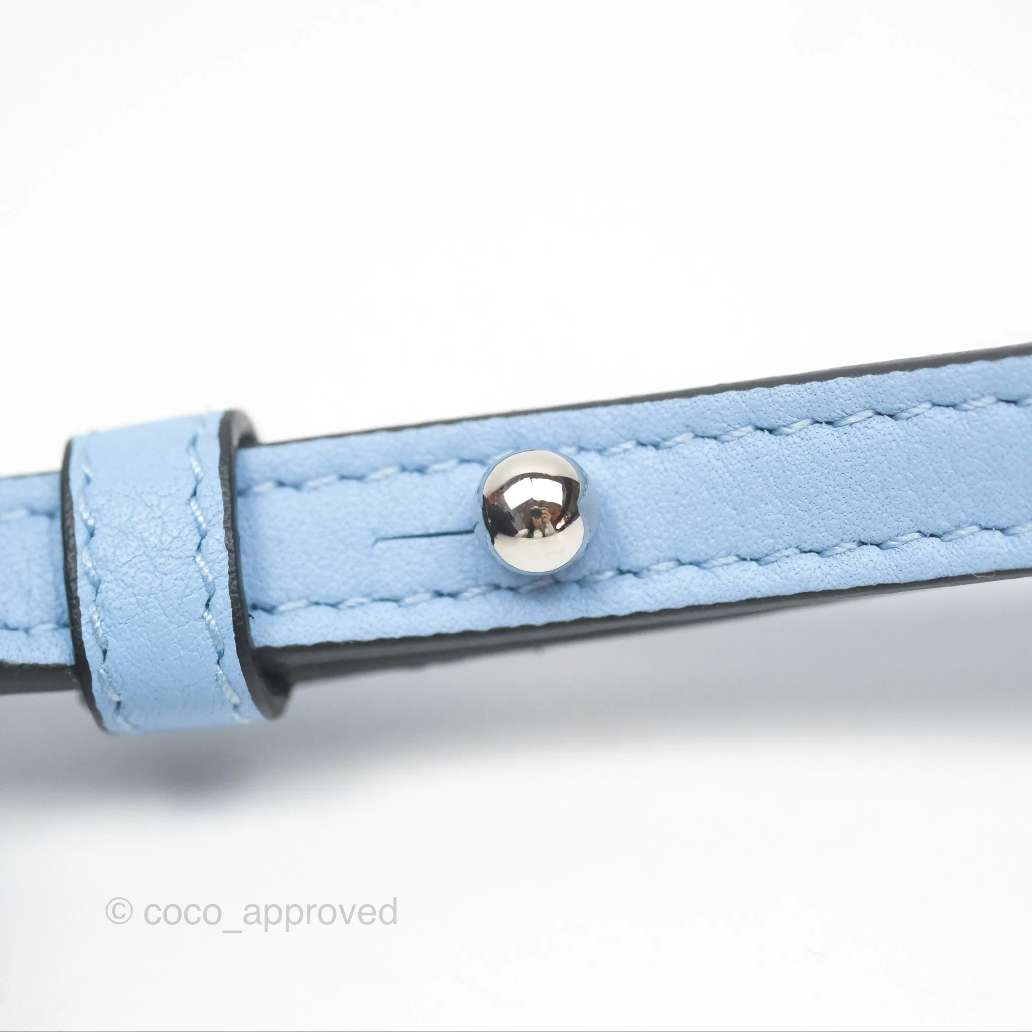 Loewe Elephant Bag In Classic Calfskin Blue