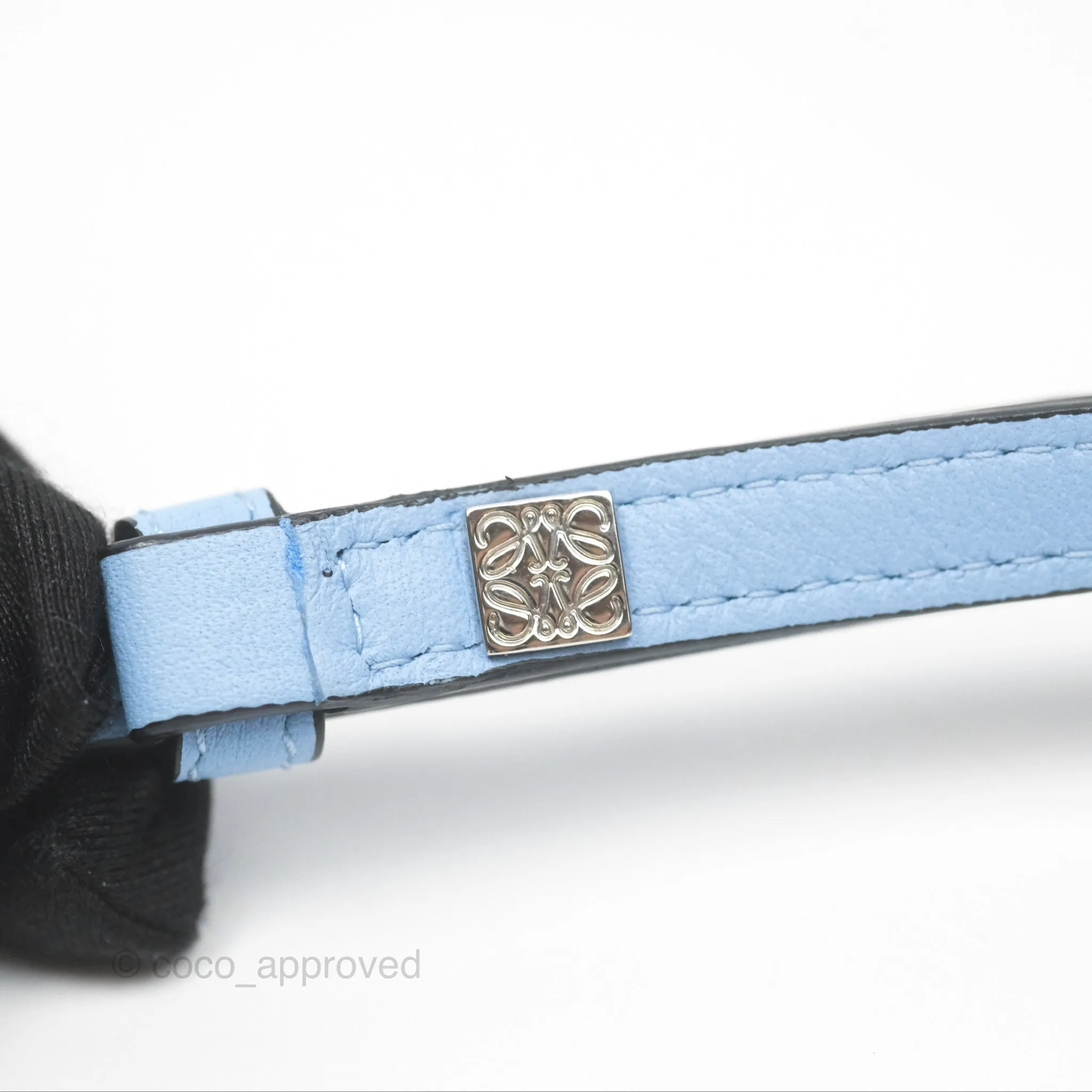 Loewe Elephant Bag In Classic Calfskin Blue