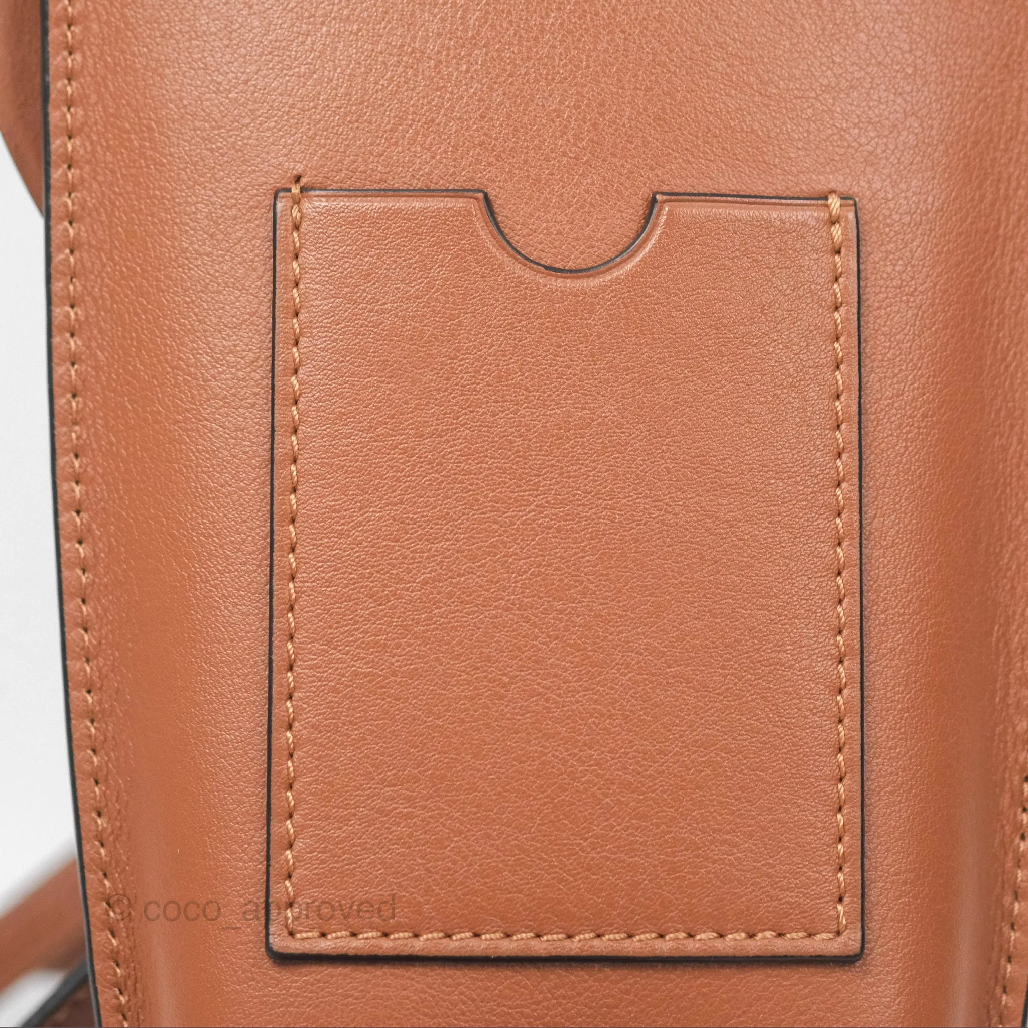 Loewe Elephant Pocket in Classic Calfskin Tan