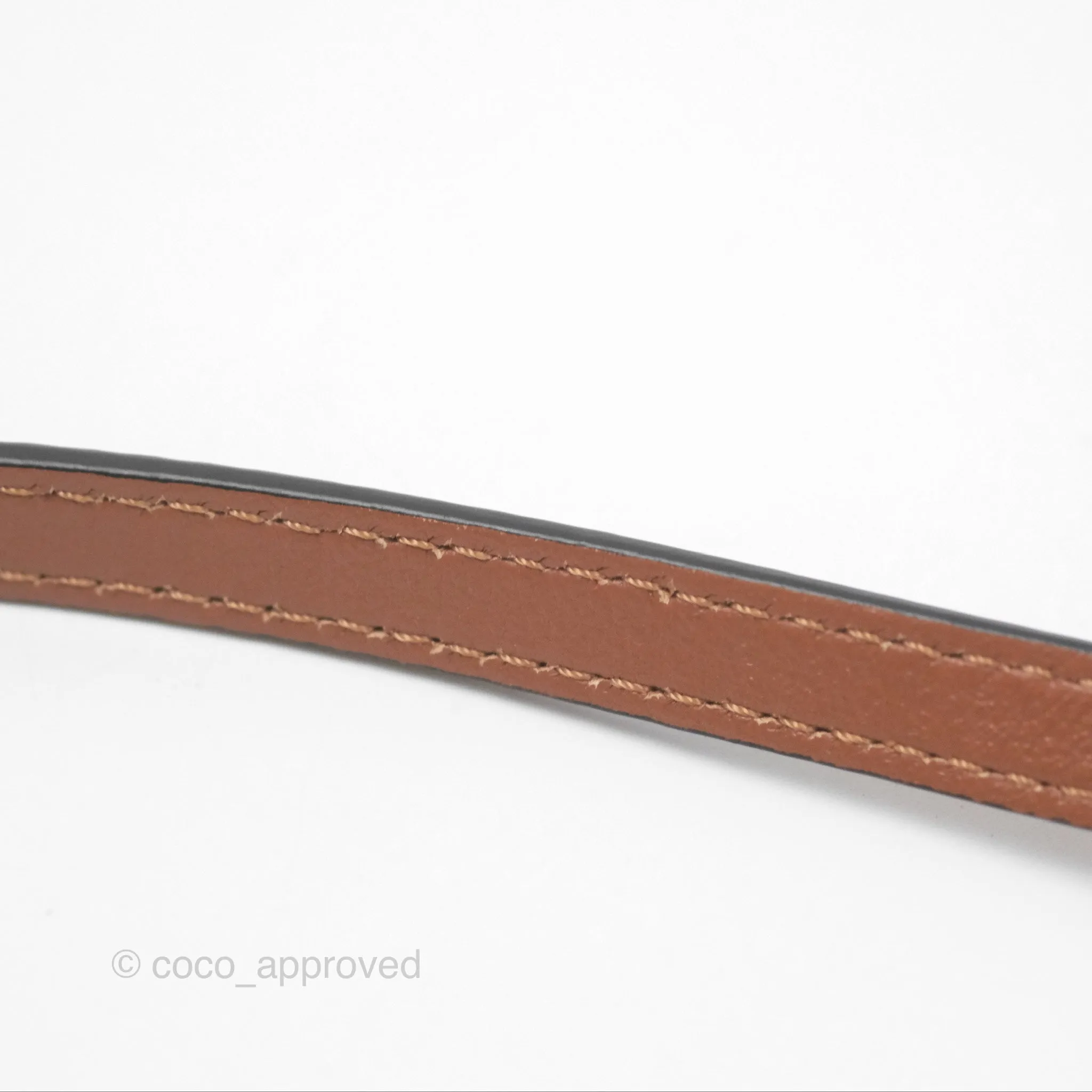 Loewe Elephant Pocket in Classic Calfskin Tan