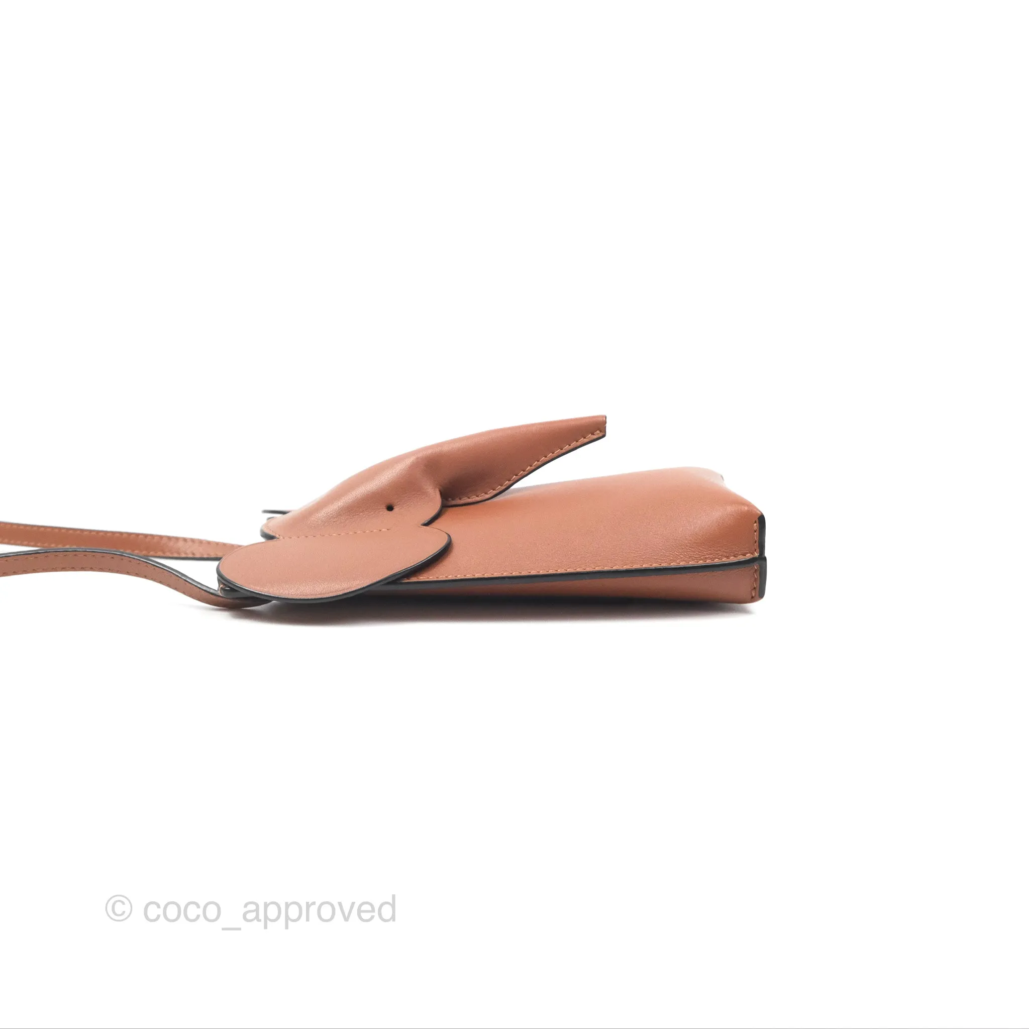 Loewe Elephant Pocket in Classic Calfskin Tan