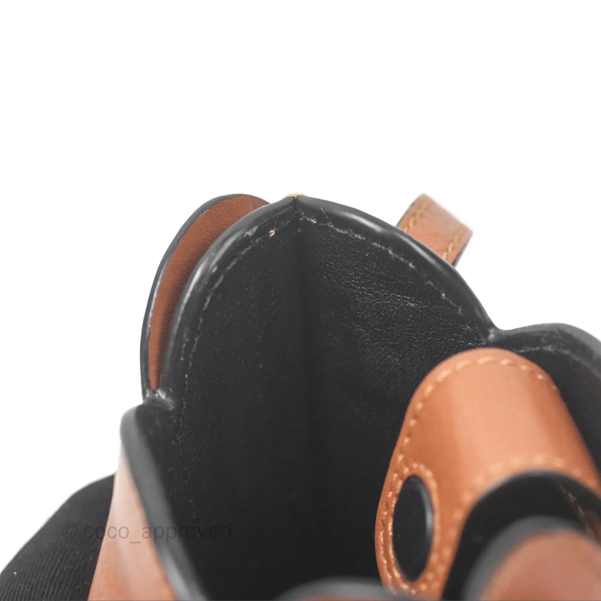 Loewe Elephant Pocket in Classic Calfskin Tan