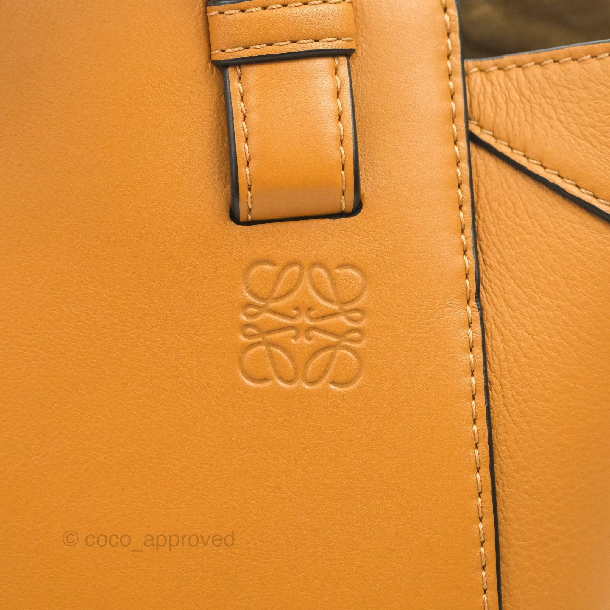 Loewe Hammock Nugget Bag Warm Desert Calfskin