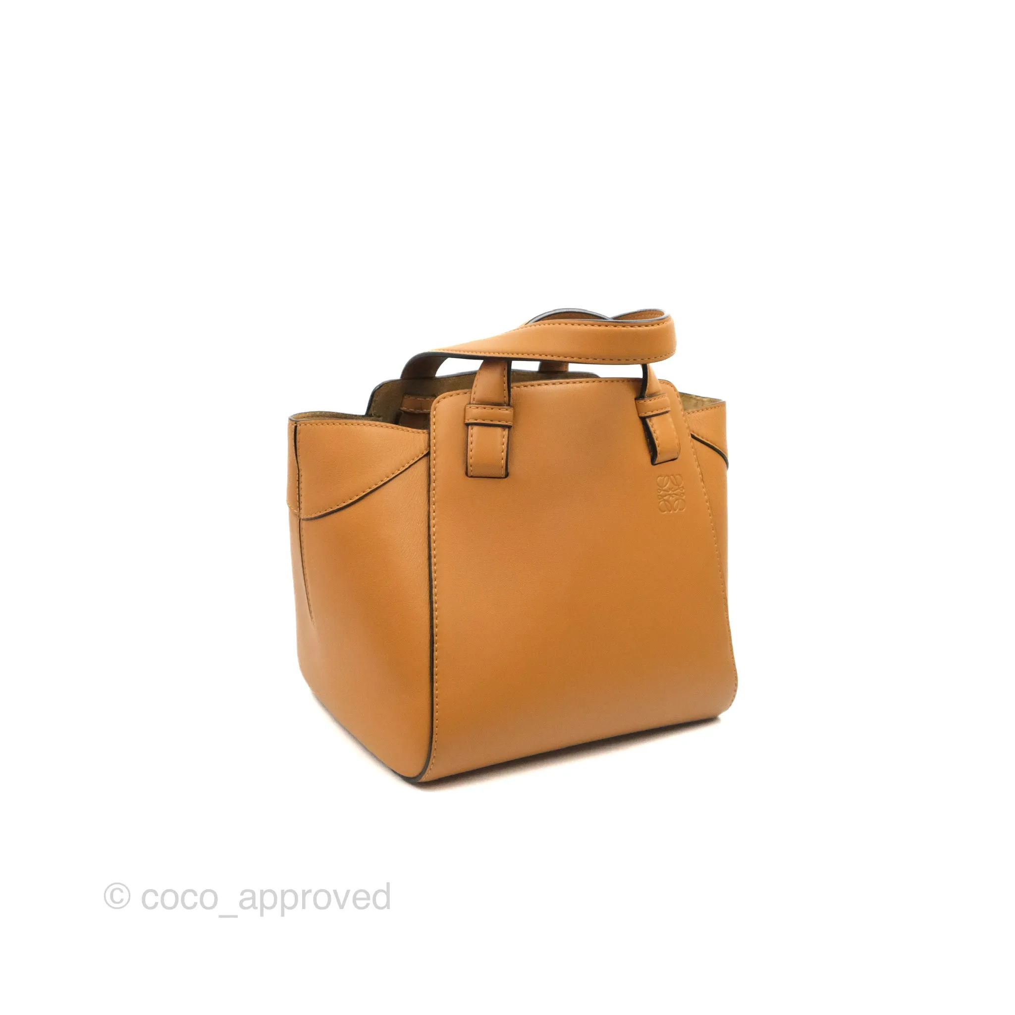 Loewe Hammock Nugget Bag Warm Desert Calfskin
