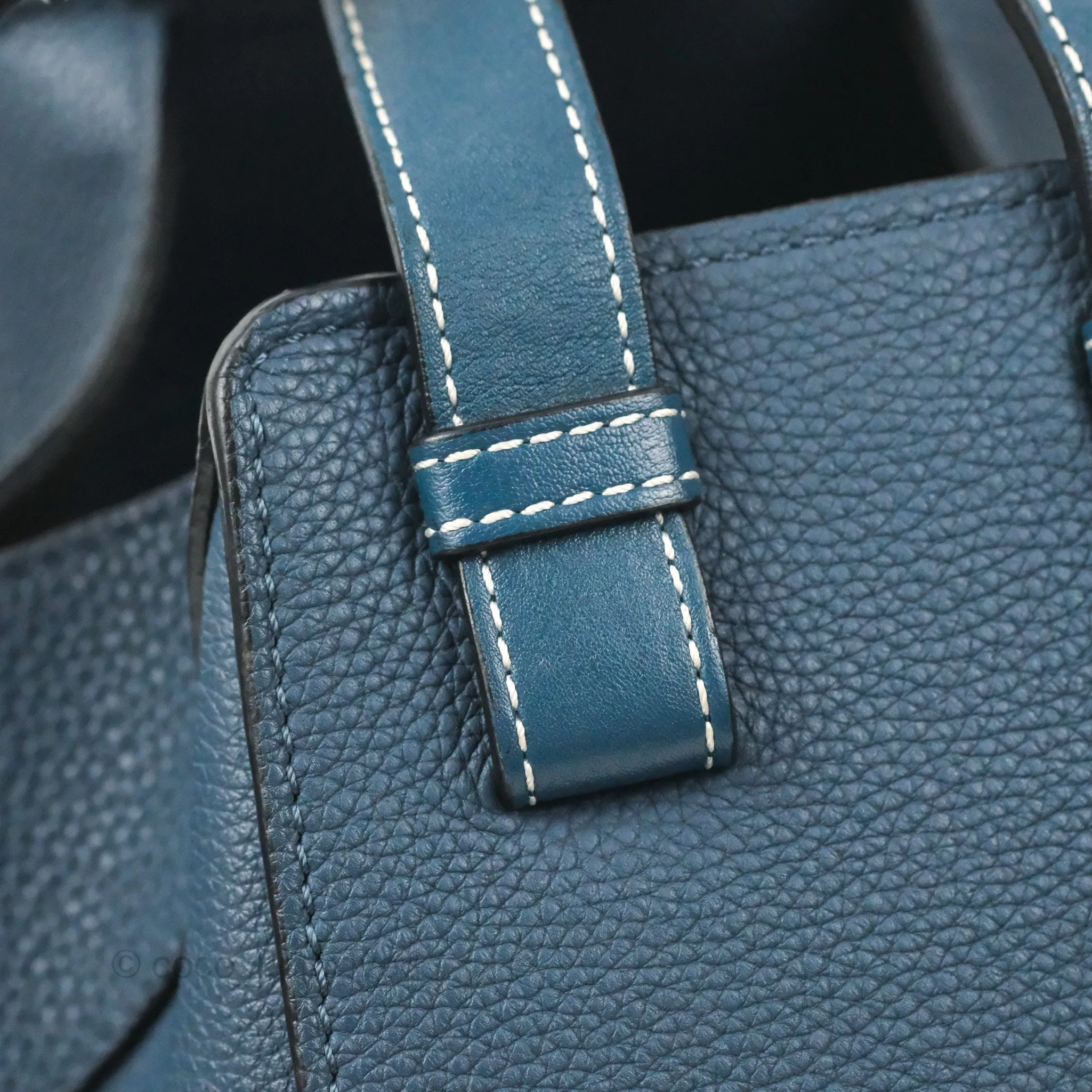 Loewe Hammock Small Shoulder Bag Navy Blue Soft Grained Calfskin