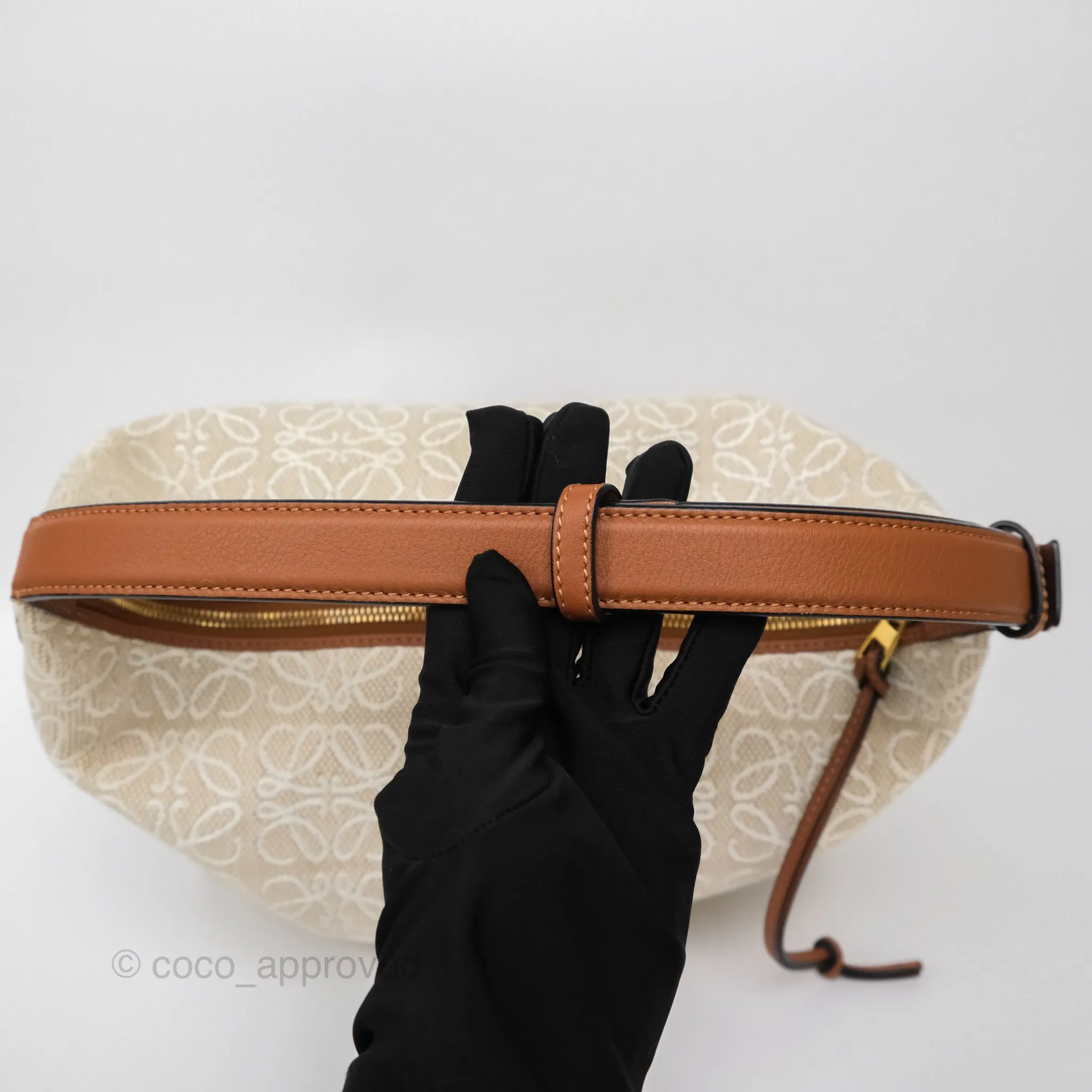 Loewe Medium Cubi Bag Anagram Jacquard & Calfskin Ecru/Tan