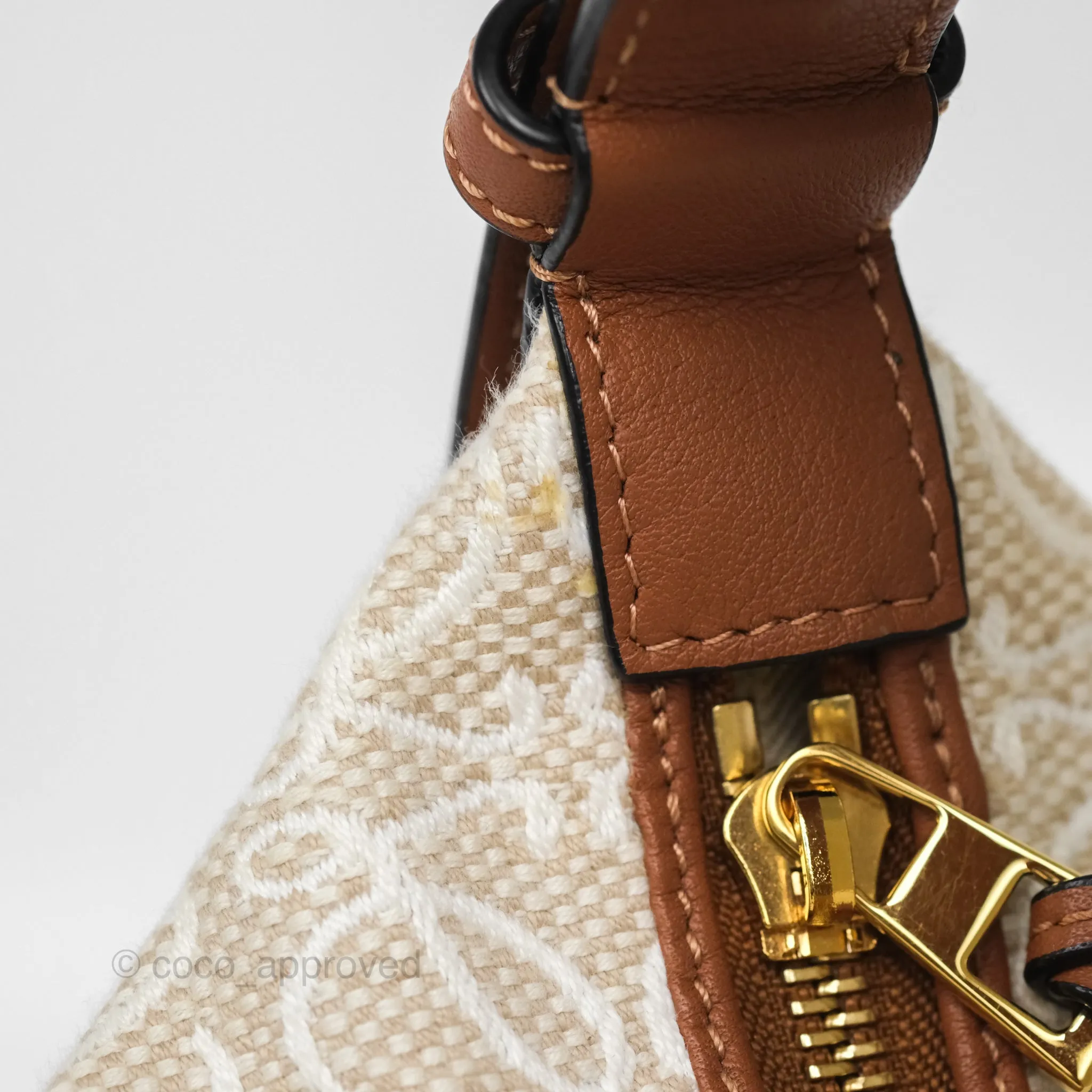 Loewe Medium Cubi Bag Anagram Jacquard & Calfskin Ecru/Tan