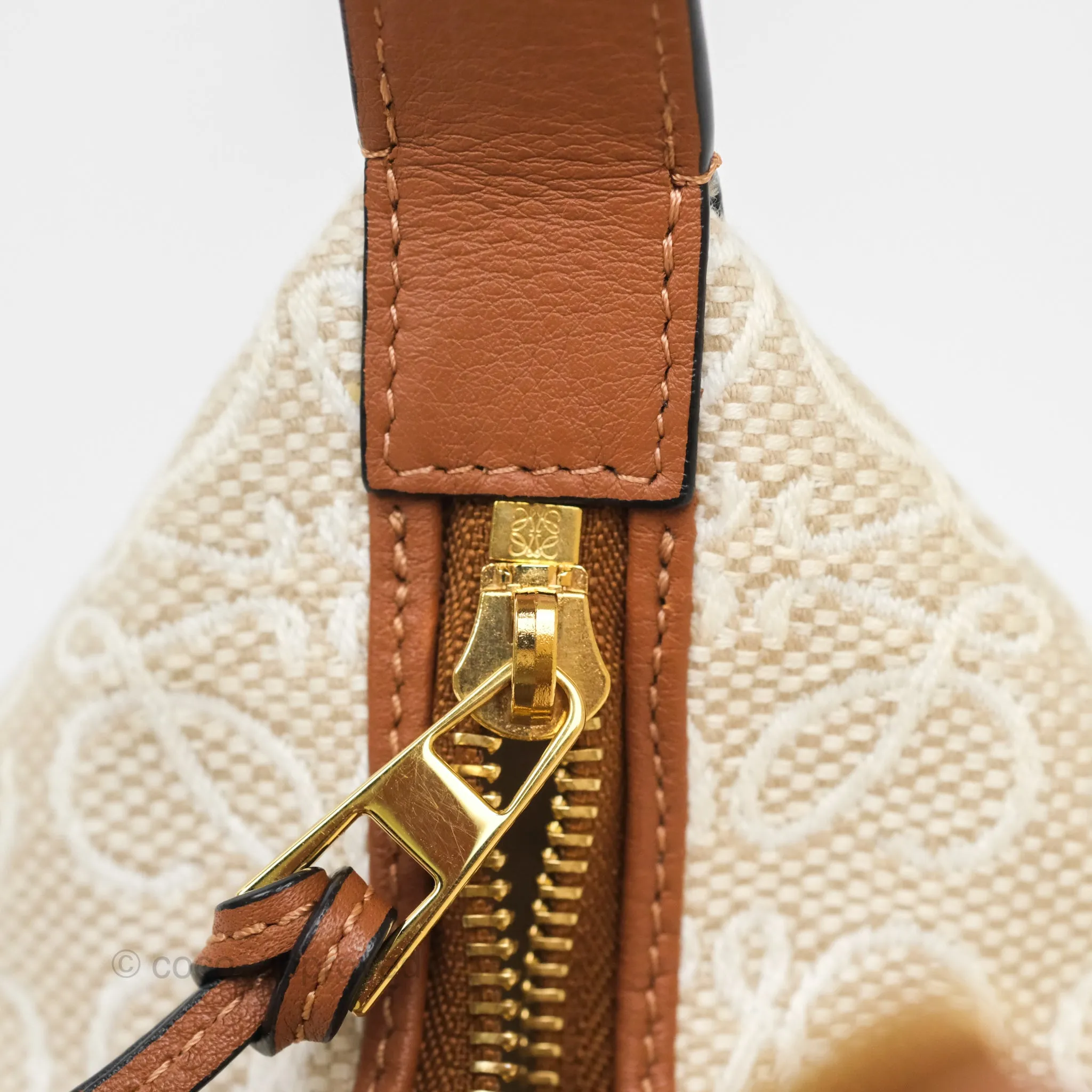 Loewe Medium Cubi Bag Anagram Jacquard & Calfskin Ecru/Tan
