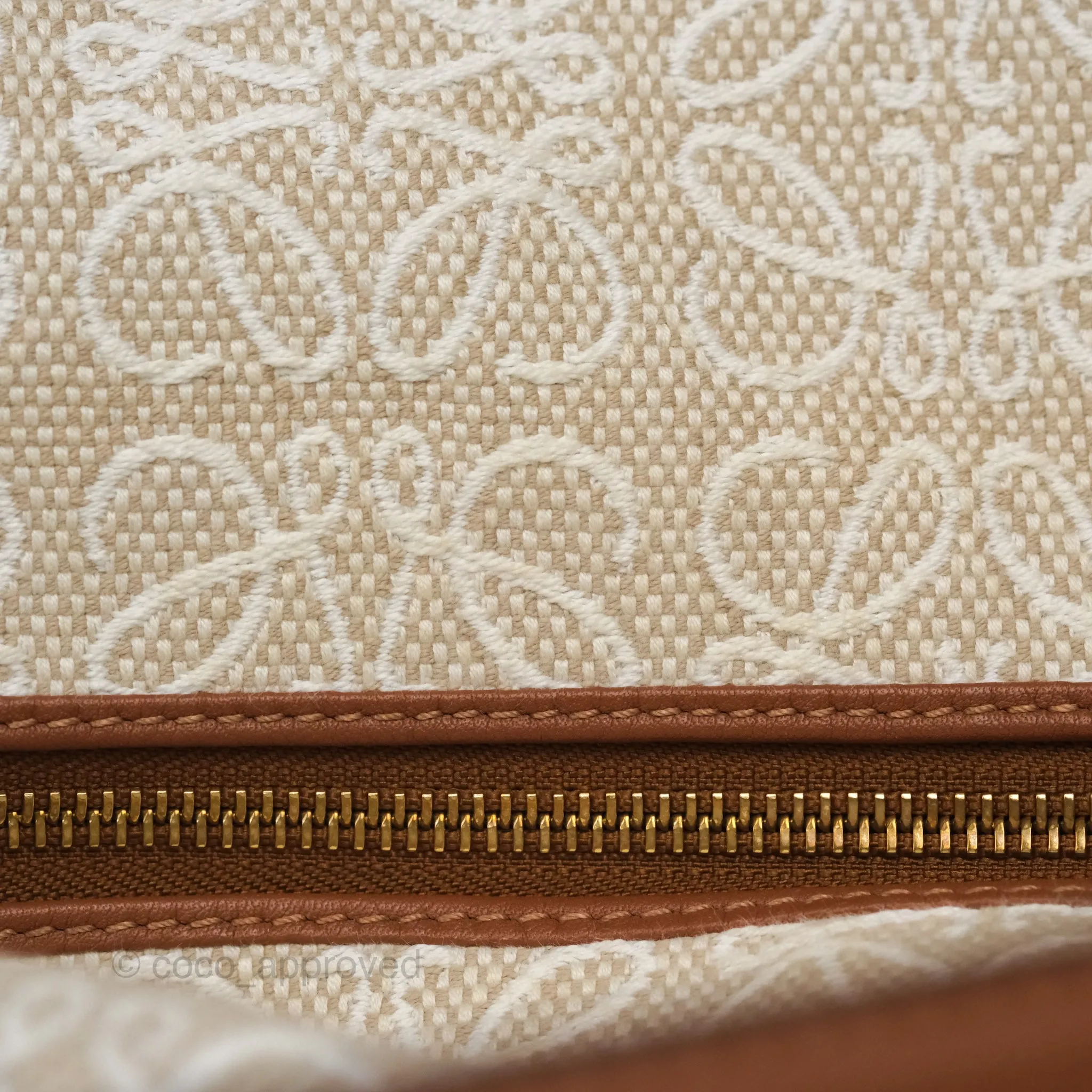 Loewe Medium Cubi Bag Anagram Jacquard & Calfskin Ecru/Tan