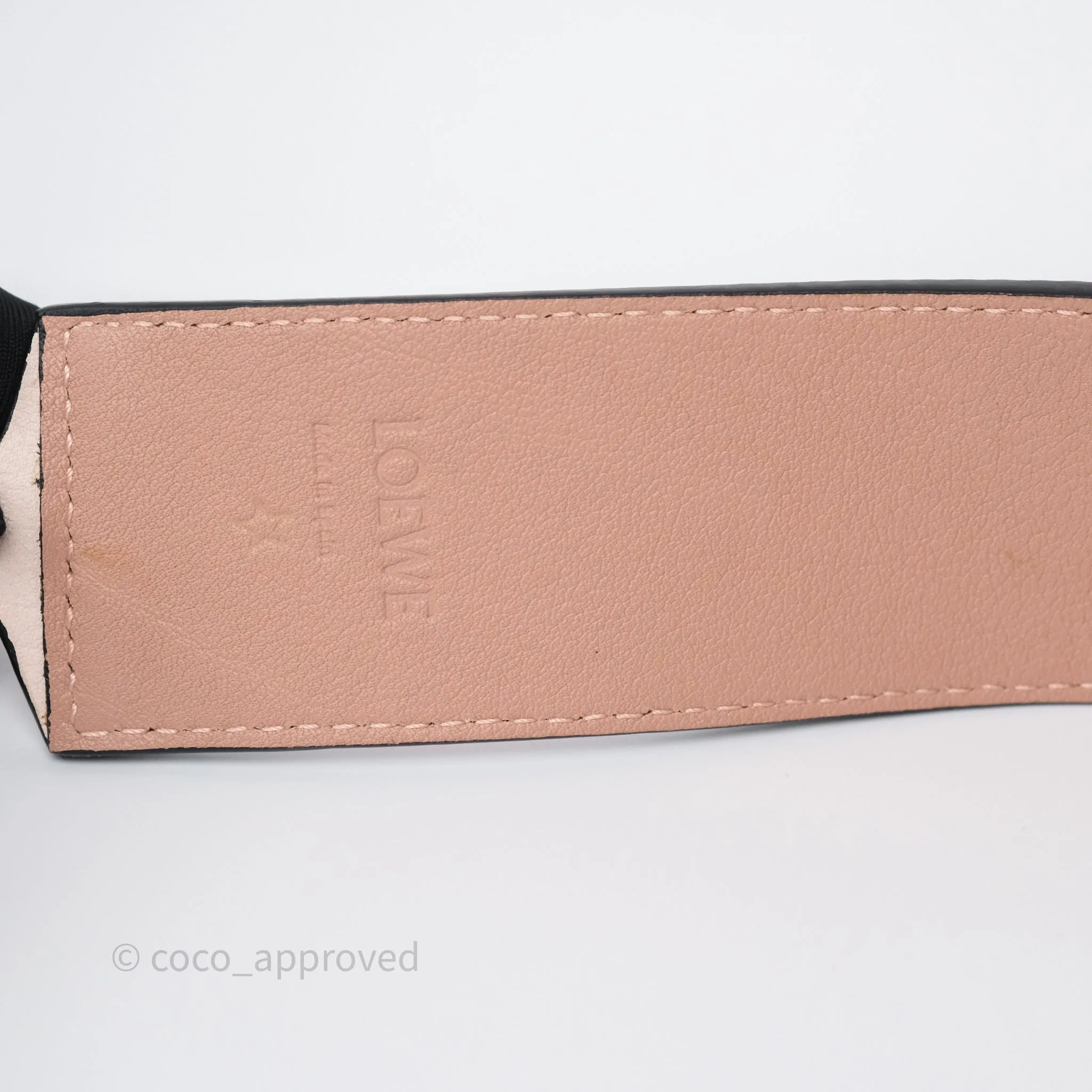 Loewe Medium Puzzle Bag Blush Pink Suede Calfskin