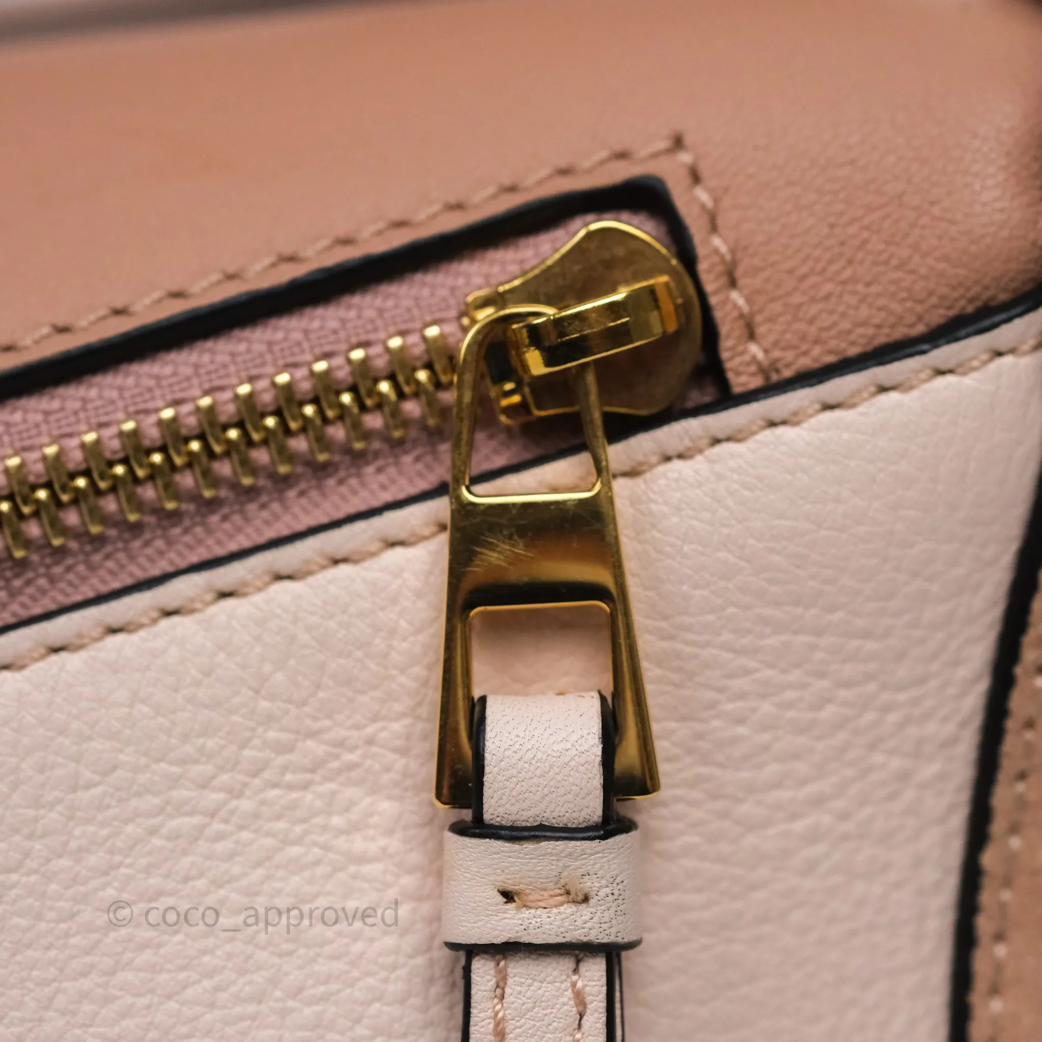 Loewe Medium Puzzle Bag Blush Pink Suede Calfskin
