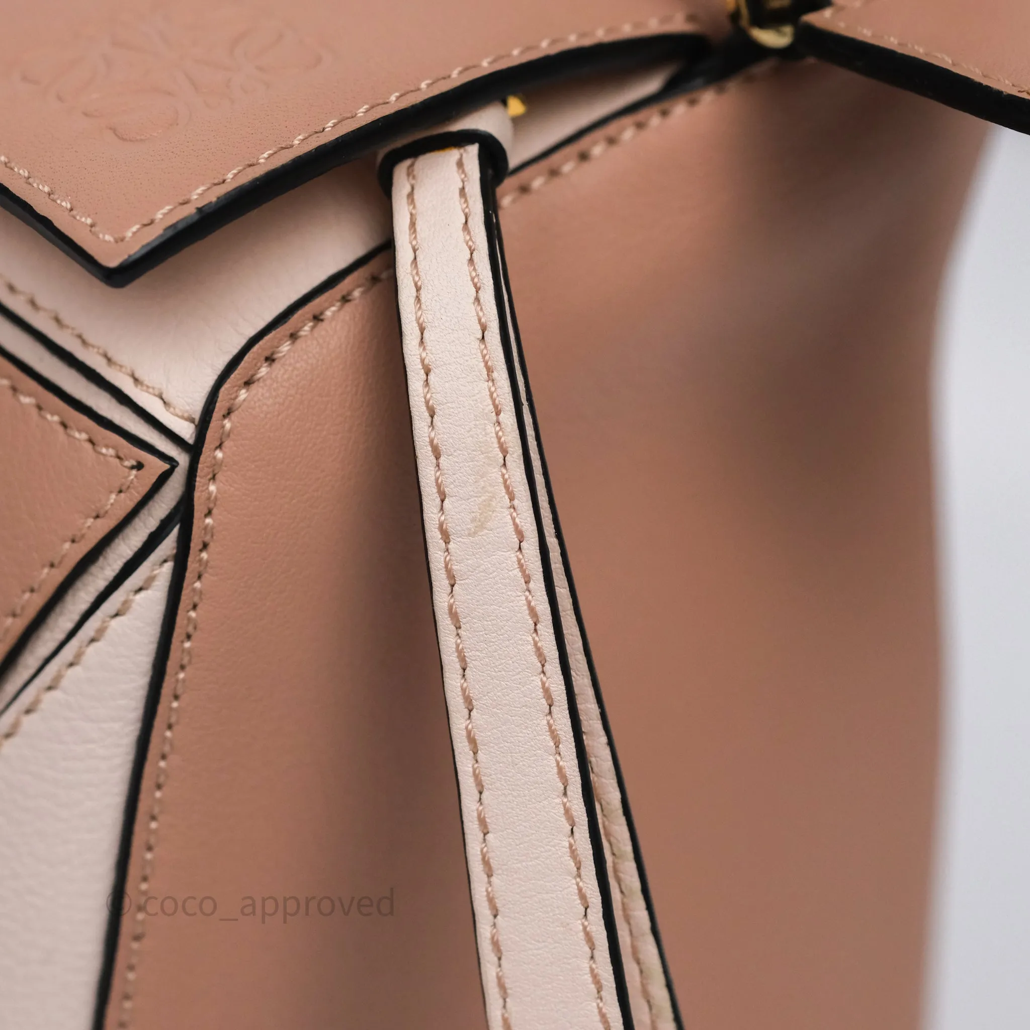 Loewe Medium Puzzle Bag Blush Pink Suede Calfskin