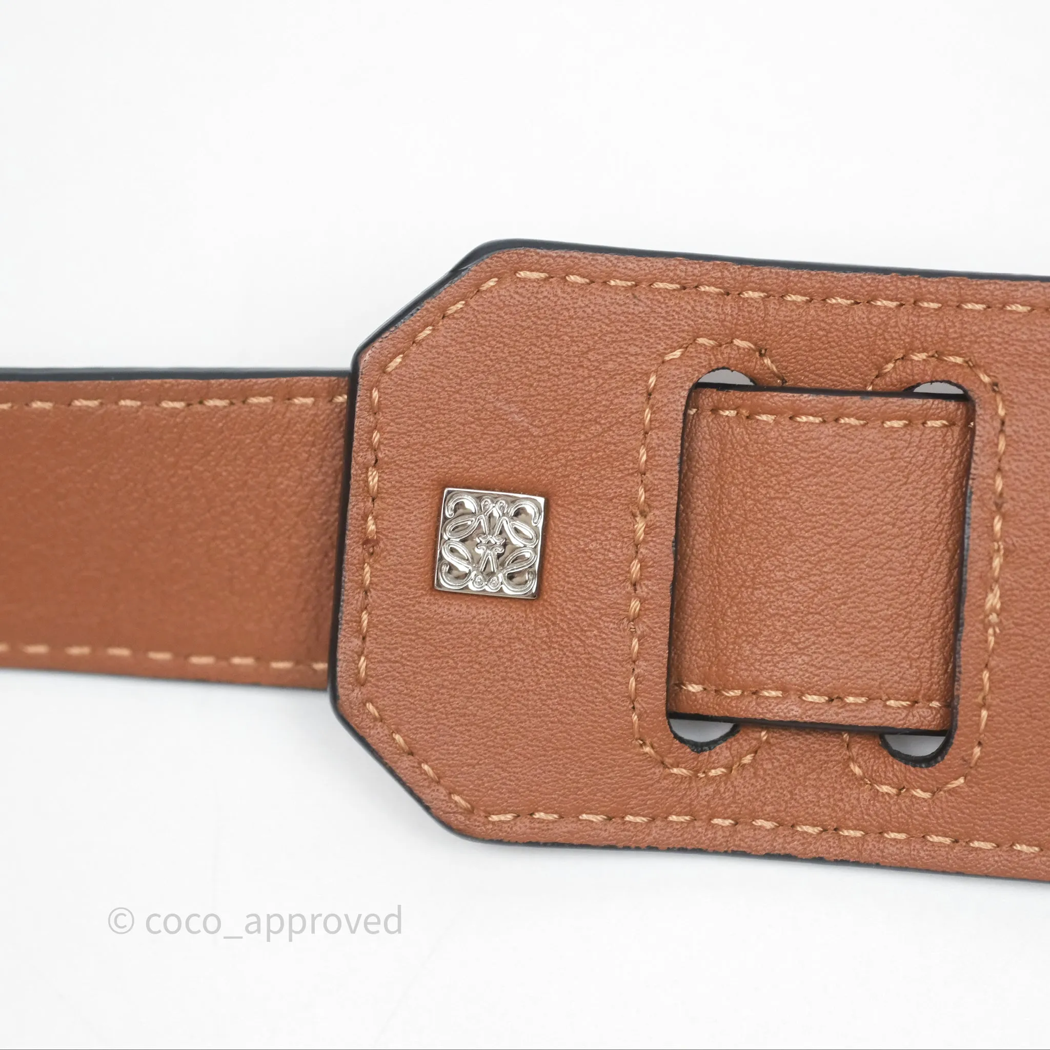 Loewe Medium Puzzle Bag Tan Calfskin