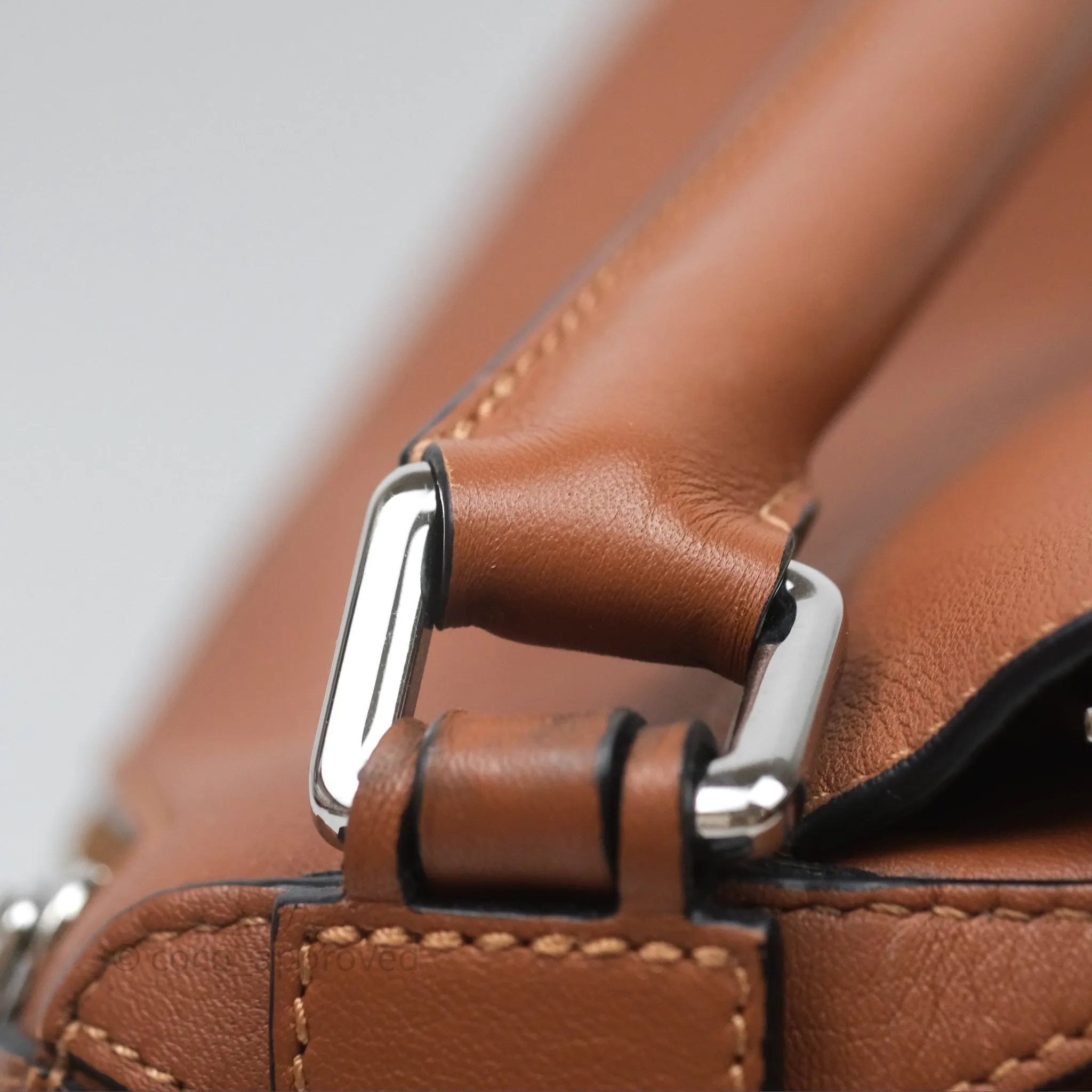 Loewe Medium Puzzle Bag Tan Calfskin