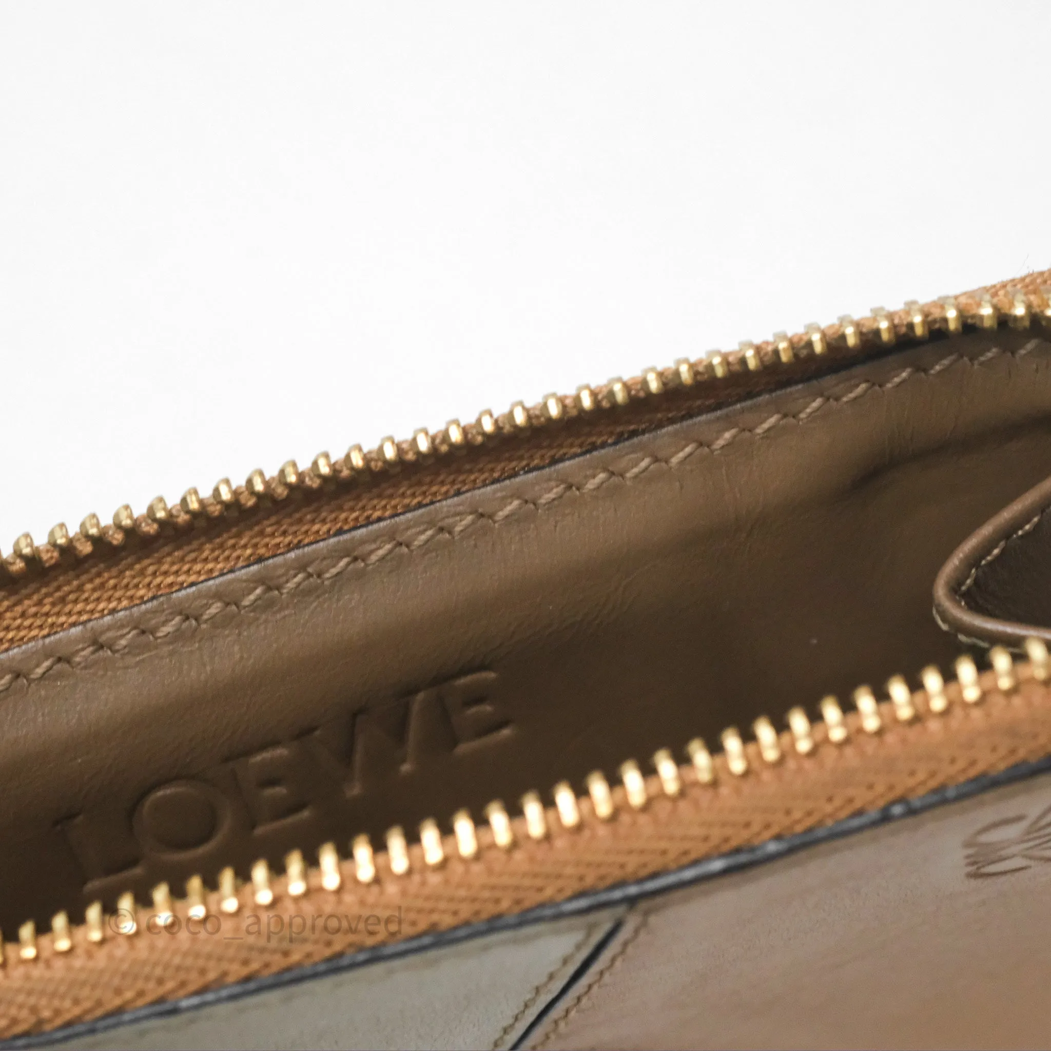 Loewe Puzzle Coin Card Holder Calfskin