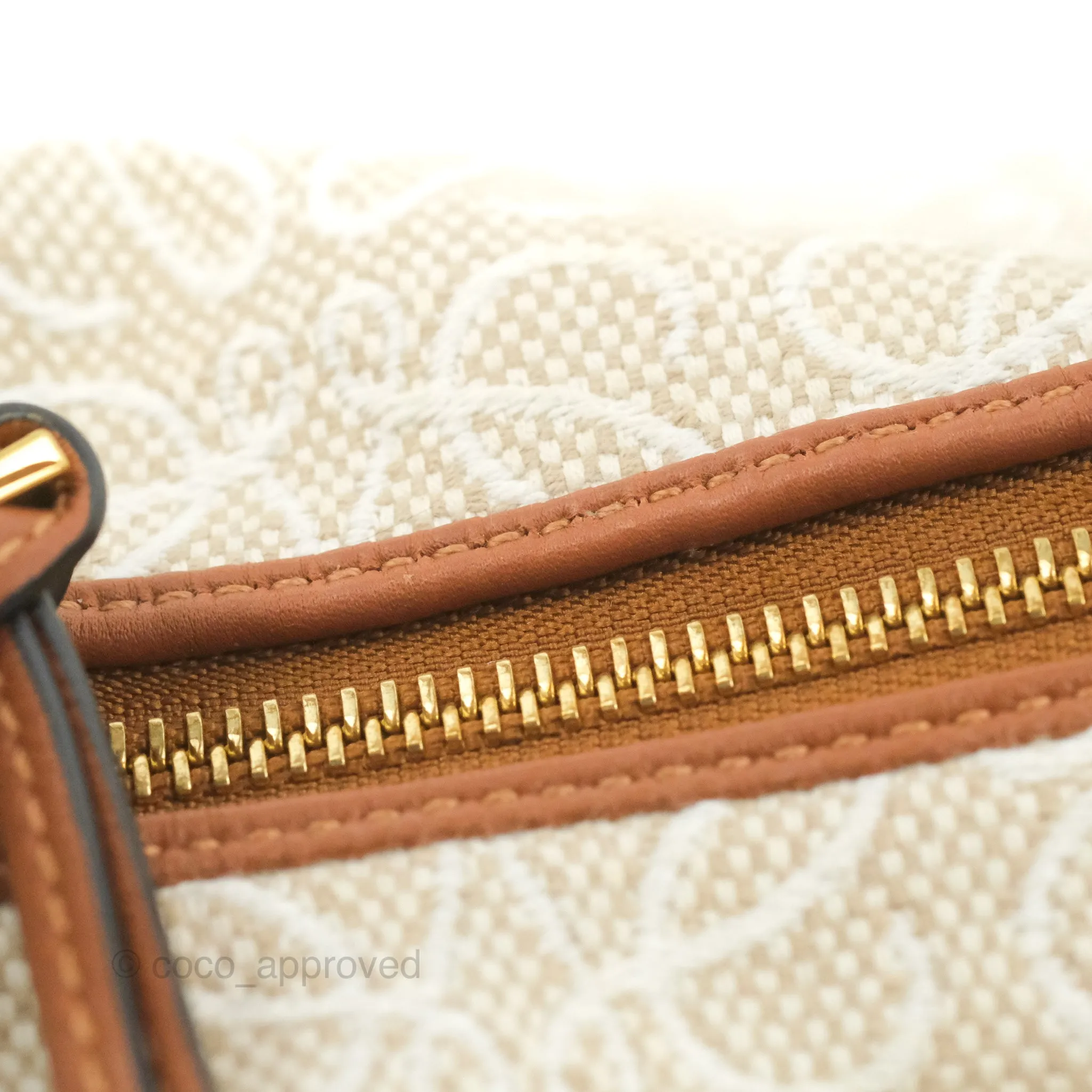 Loewe Small Cubi bag in Anagram Jacquard & Calfskin Ecru/Tan