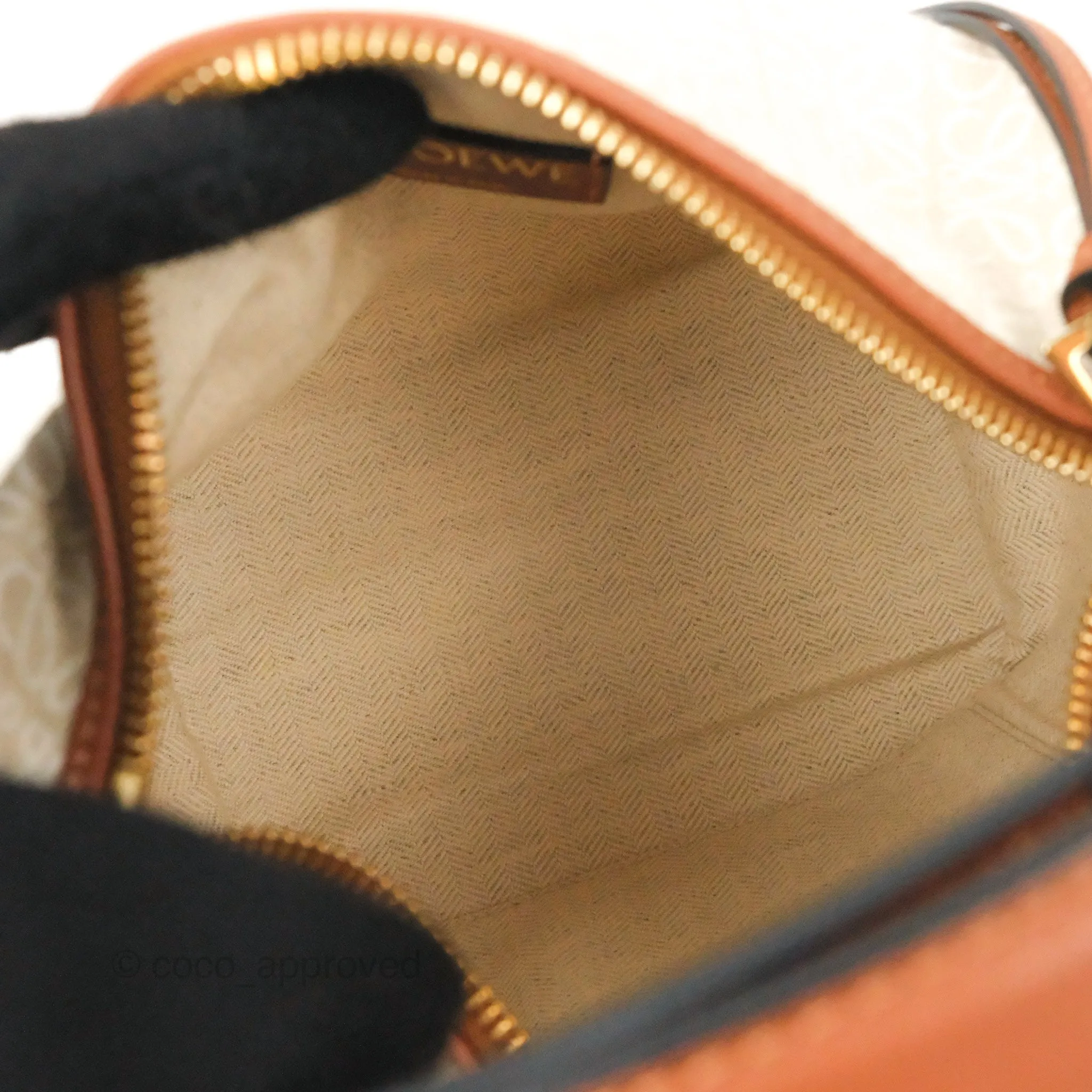 Loewe Small Cubi bag in Anagram Jacquard & Calfskin Ecru/Tan
