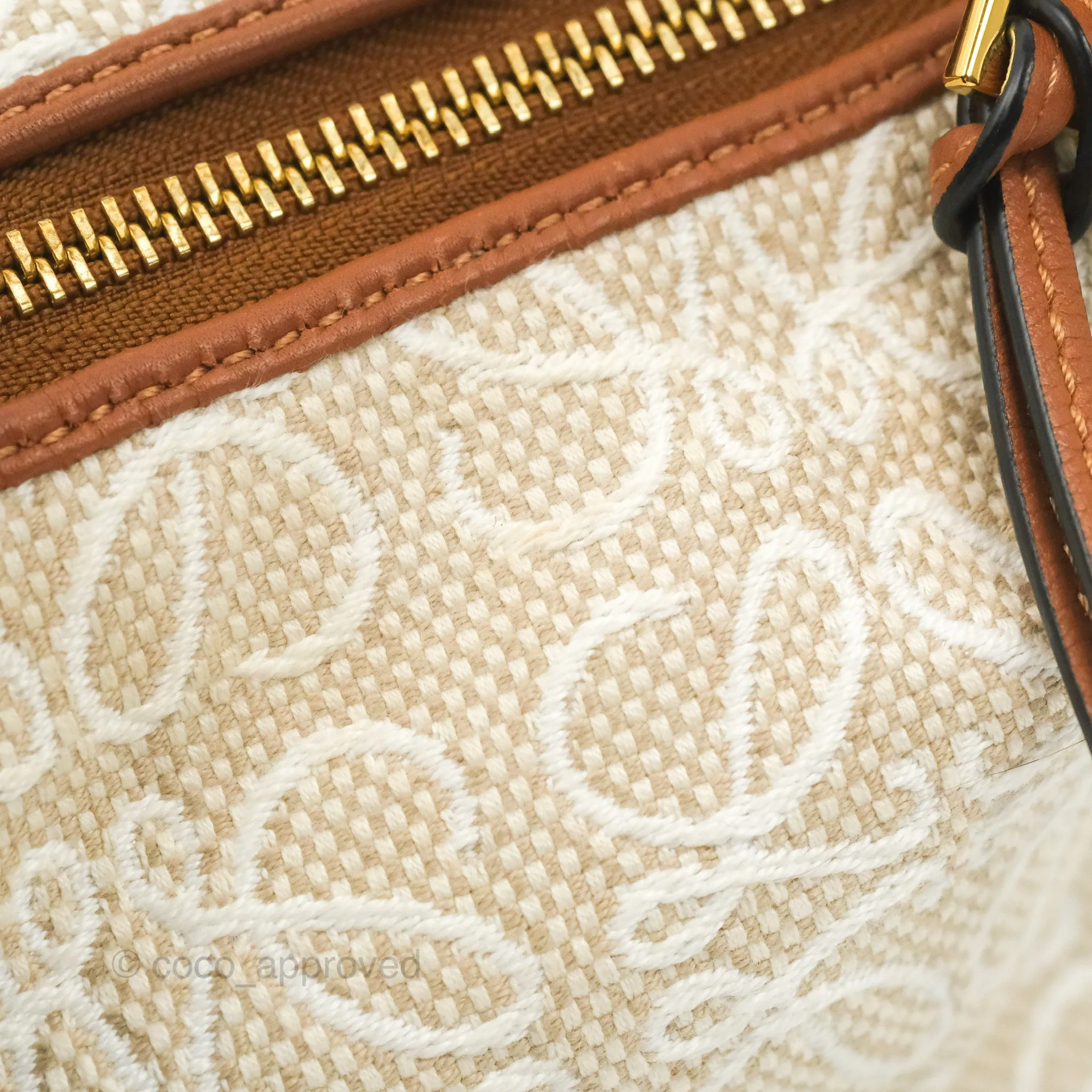 Loewe Small Cubi bag in Anagram Jacquard & Calfskin Ecru/Tan